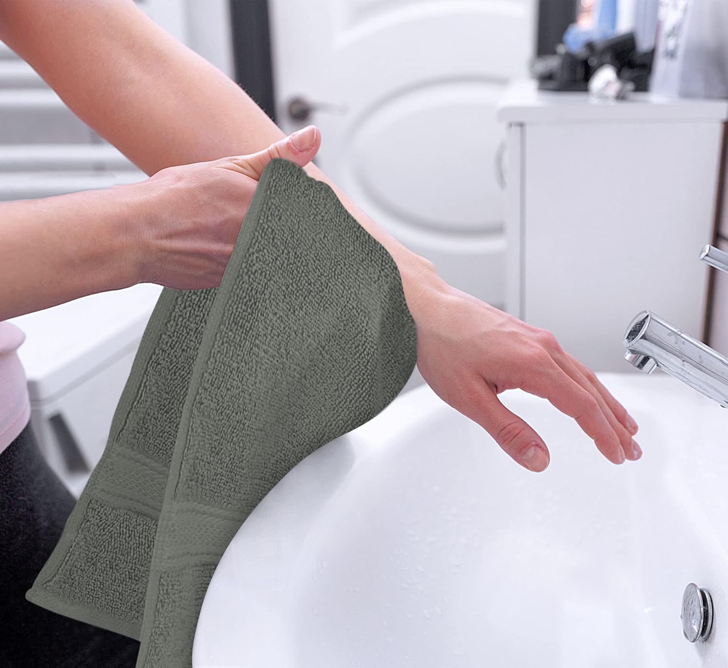 6 Pack Premium Hand Towels, 16 by 28 inches, 100% Ring Spun Cotton, Soft and Absorbent 600 GSM Towels for Bathroom, Gym, and Hotel, Grey - Image 6