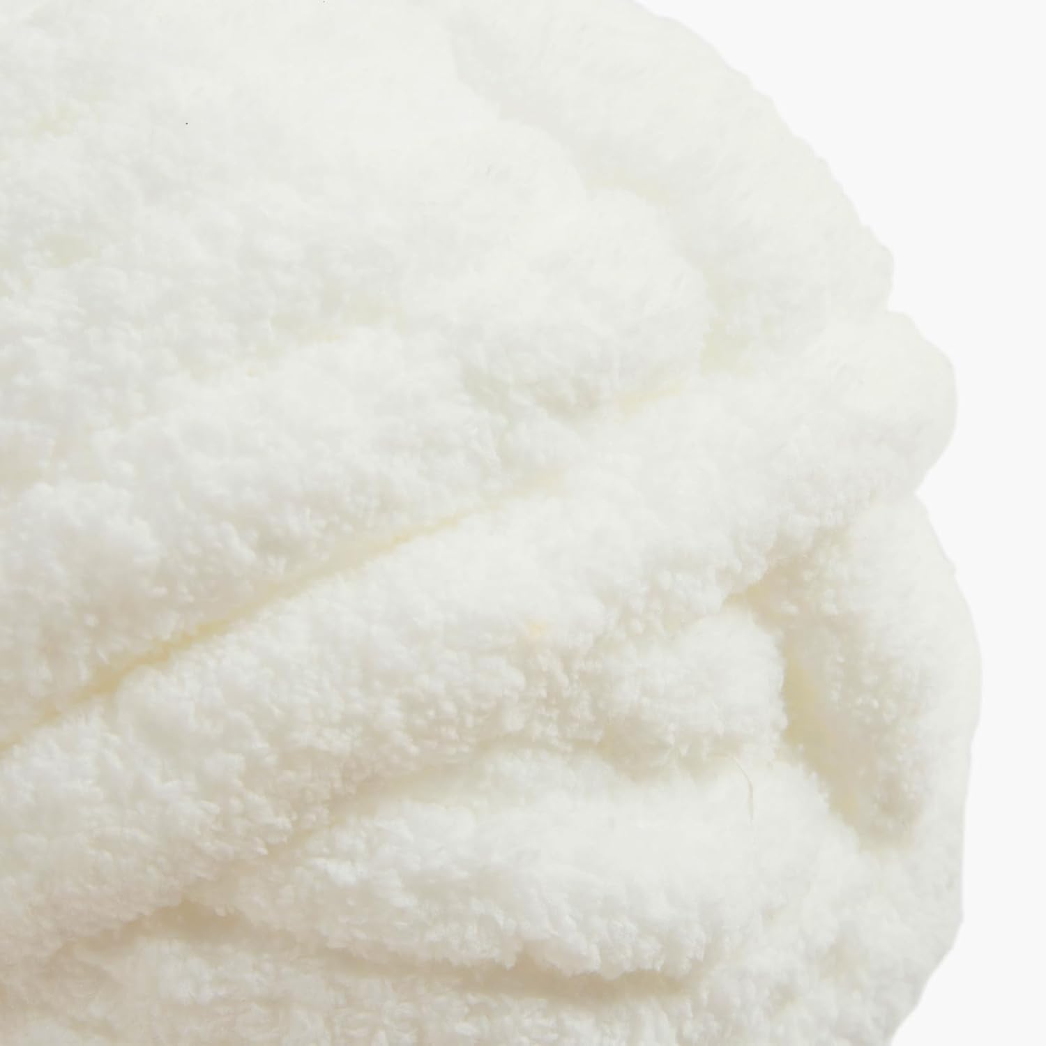 Chunky Yarn for Hand Knitting Soft Jumbo Bulky Fluffy Yarn for Crocheting Blanket Scarf DIY 8 Pack (Cream, 28yds, 8 Ounces Each) - Image 2