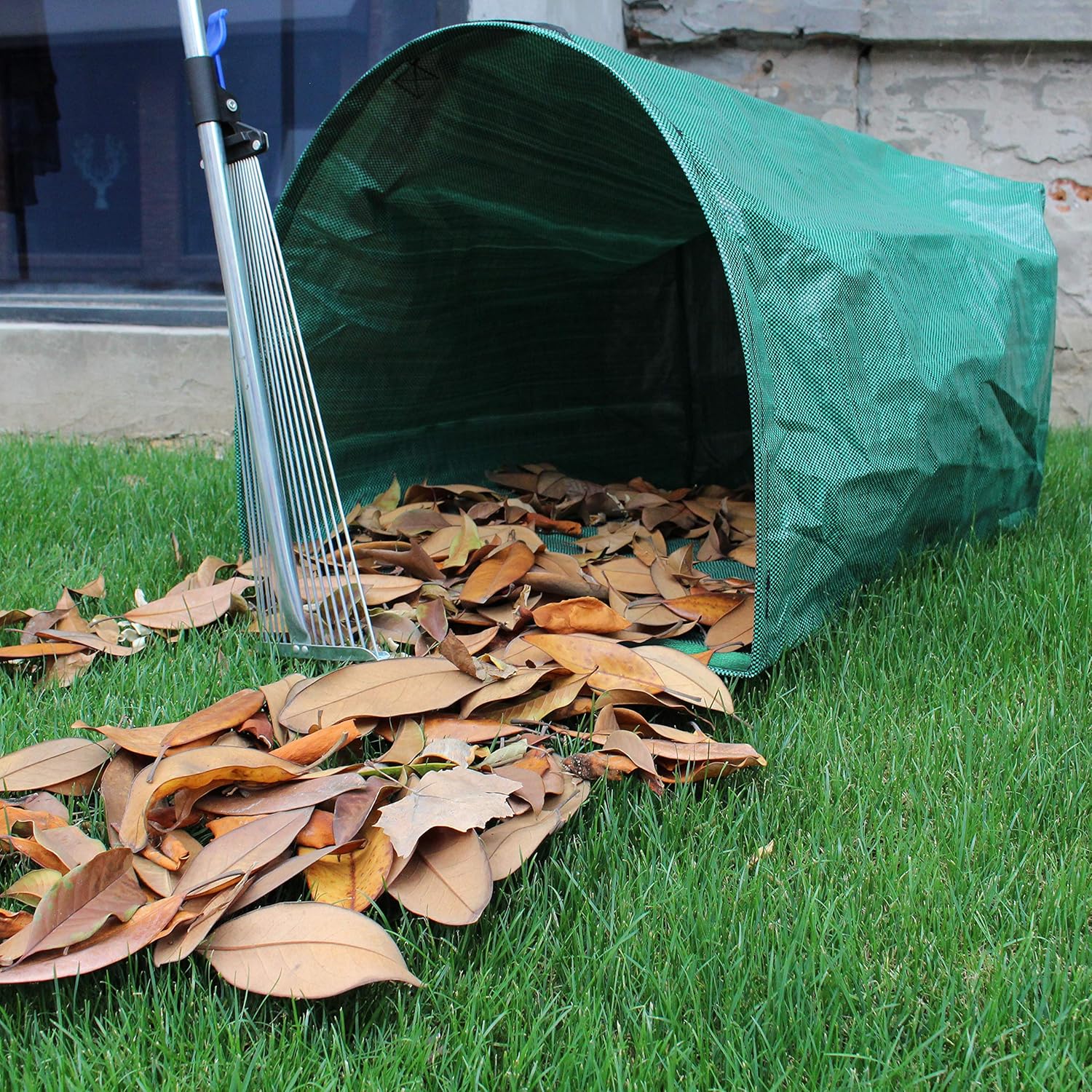 2-Pack 53 Gallon Dustpan-Type Yard Waste Bags, Reusable Heavy Duty Collapsible Garden Leaf Bags, Leaf Collector for Leaves, Lawn Debris & Grass Clippings - Image 4