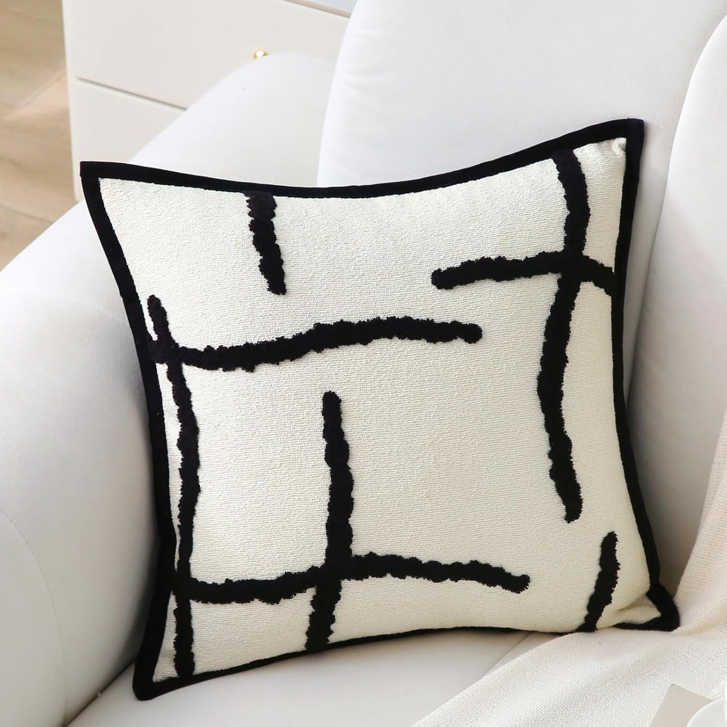 Boho Decorative Throw Pillows with Inserts, 18