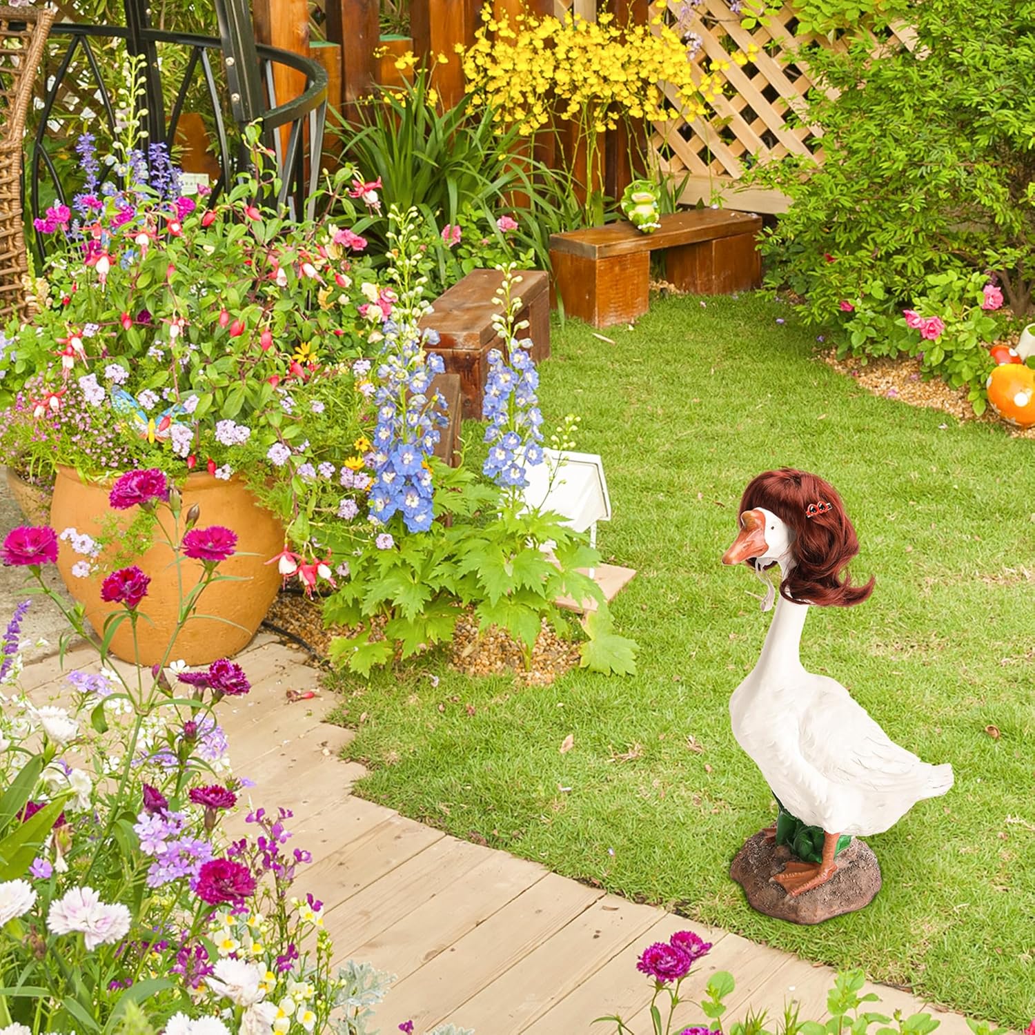 4 Pcs Porch Goose Wigs with Hair Clips, Cute Lawn Goose Statue Braid Wig, Porch Goose Outfits Costume for Outdoor Garden Patio Yard Goosey Decoration - Image 4