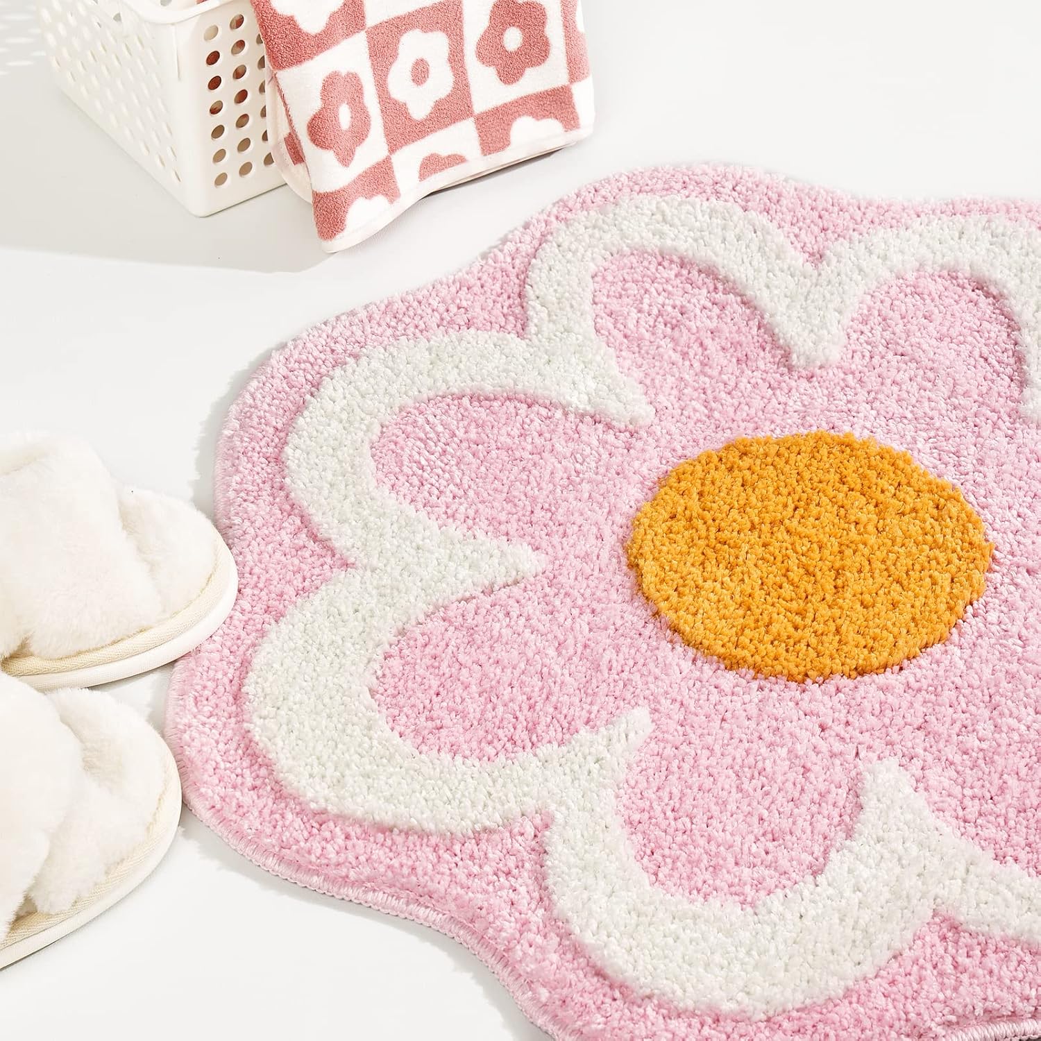 Cute Pink Flower Bath Mat, Machine Washable Bath Rug, Ultra Soft and Fluffy Bathroom Mat, Small Round Non-Slip Water Absorbent Bath Mats for Bathroom Floor, Shower Room and Bathtub - Image 1