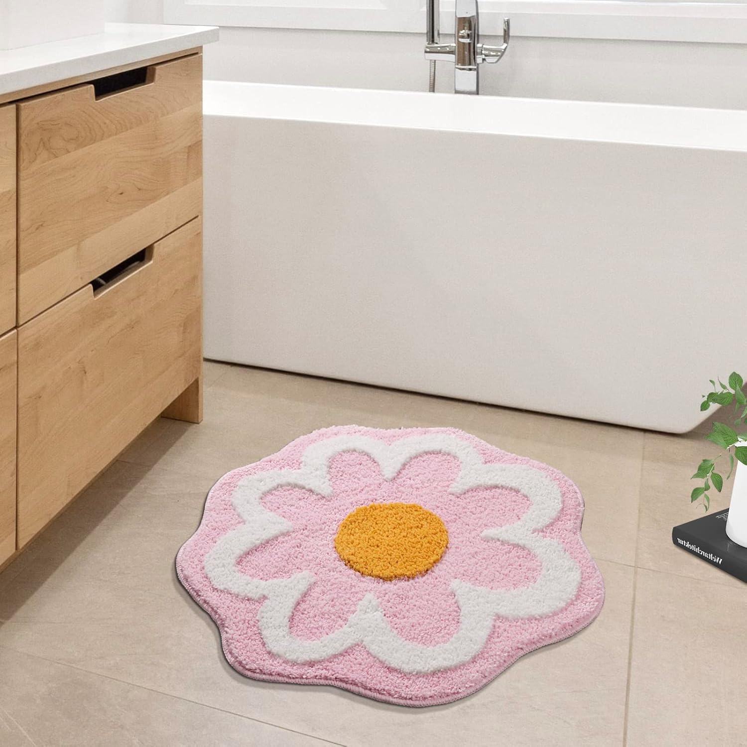 Cute Pink Flower Bath Mat, Machine Washable Bath Rug, Ultra Soft and Fluffy Bathroom Mat, Small Round Non-Slip Water Absorbent Bath Mats for Bathroom Floor, Shower Room and Bathtub - Image 3