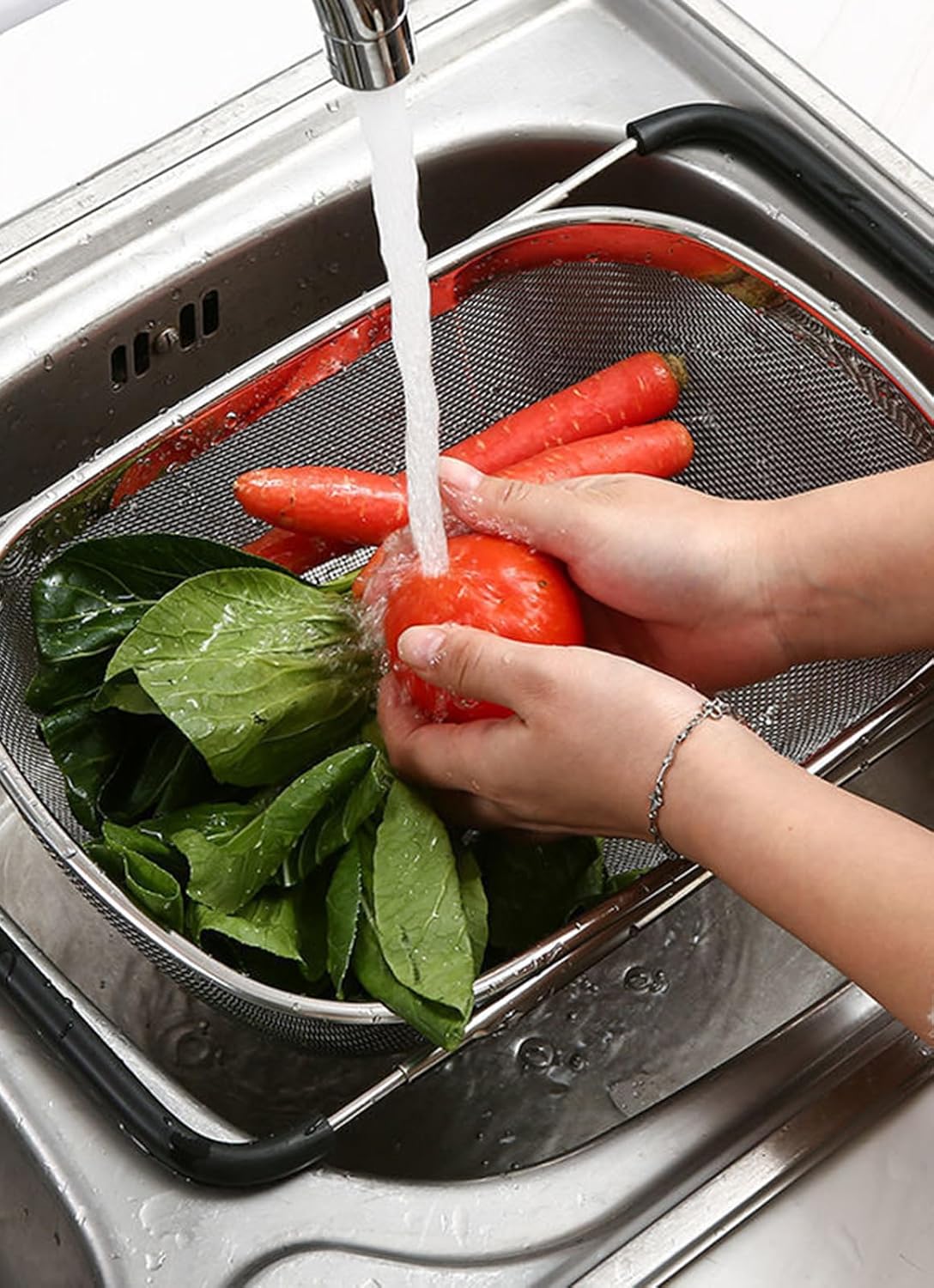 Fine Mesh Colander Over The Sink 6 Quart Stainless Steel Strainer Basket & Expandable Rubber Grip Handles - Strain, Drain, Rinse Fruits, Vegetables - Image 6