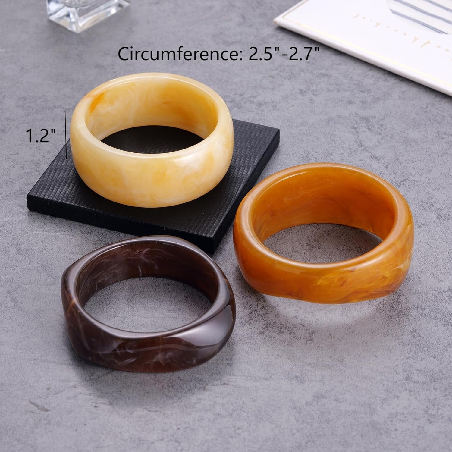 Kvekstio Chunky Resin Bangle Set for Women – 3 Pack Irregular Wide Acrylic Marble Bracelets, Bold Statement Jewelry for Boho Retro Style, Minimalist Stackable Brown Accessories for Mom Wife Daughter - Image 6