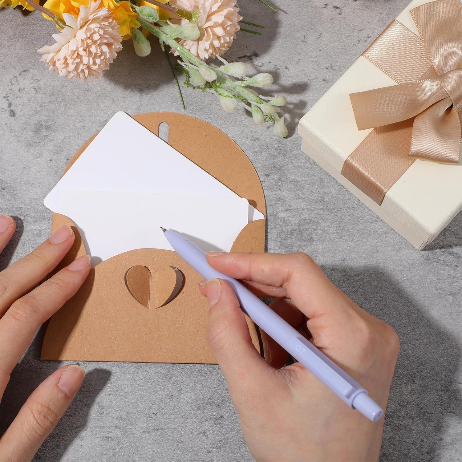 30 Pcs Mini Envelopes with Blank Cards, 4.02×2.76in Cute Envelopes with Heart Clasp, Paper Gift Card Holders, Tiny Envelope for Business Card, Weddings Favors, Greeting Cards - Image 2