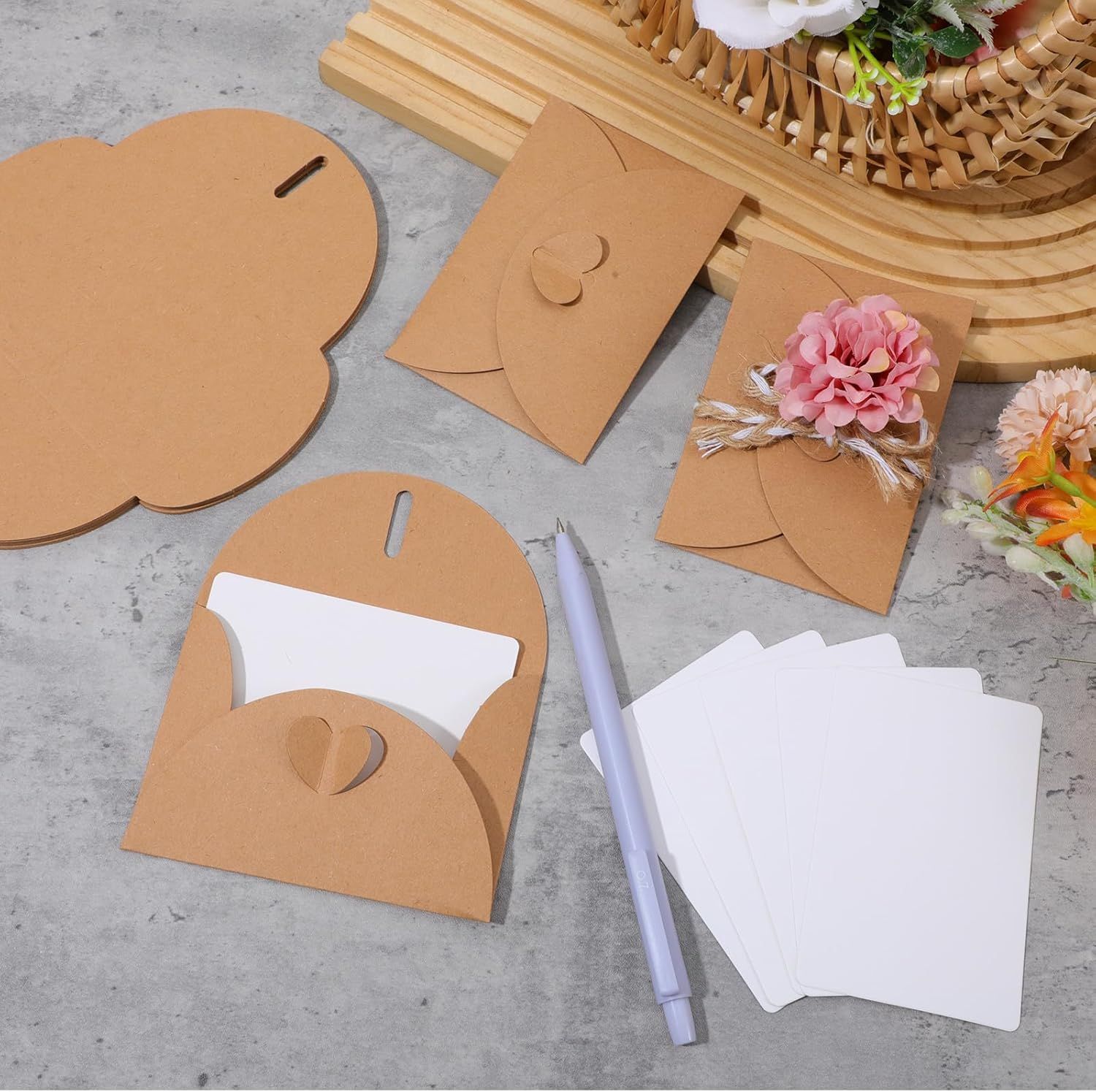 30 Pcs Mini Envelopes with Blank Cards, 4.02×2.76in Cute Envelopes with Heart Clasp, Paper Gift Card Holders, Tiny Envelope for Business Card, Weddings Favors, Greeting Cards - Image 5