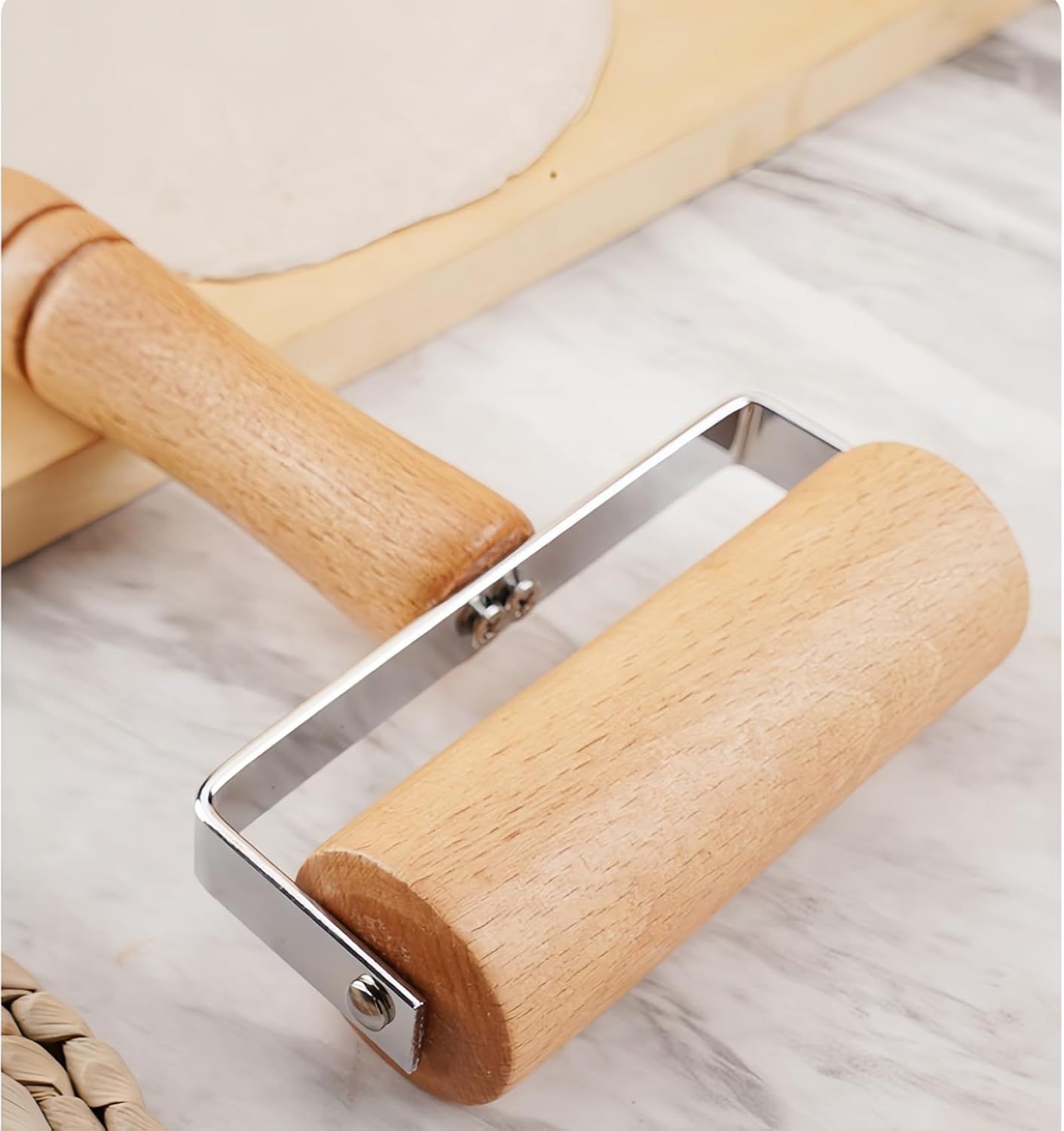 Stainless Steel & Beechwood Rolling Pin with Adjustable Thickness - Ergonomic Dumpling/Pasta Maker、Pizza, Kitchen Tool for Home Chefs, Dishwasher Safe & Rustproof Design (T) - Image 2