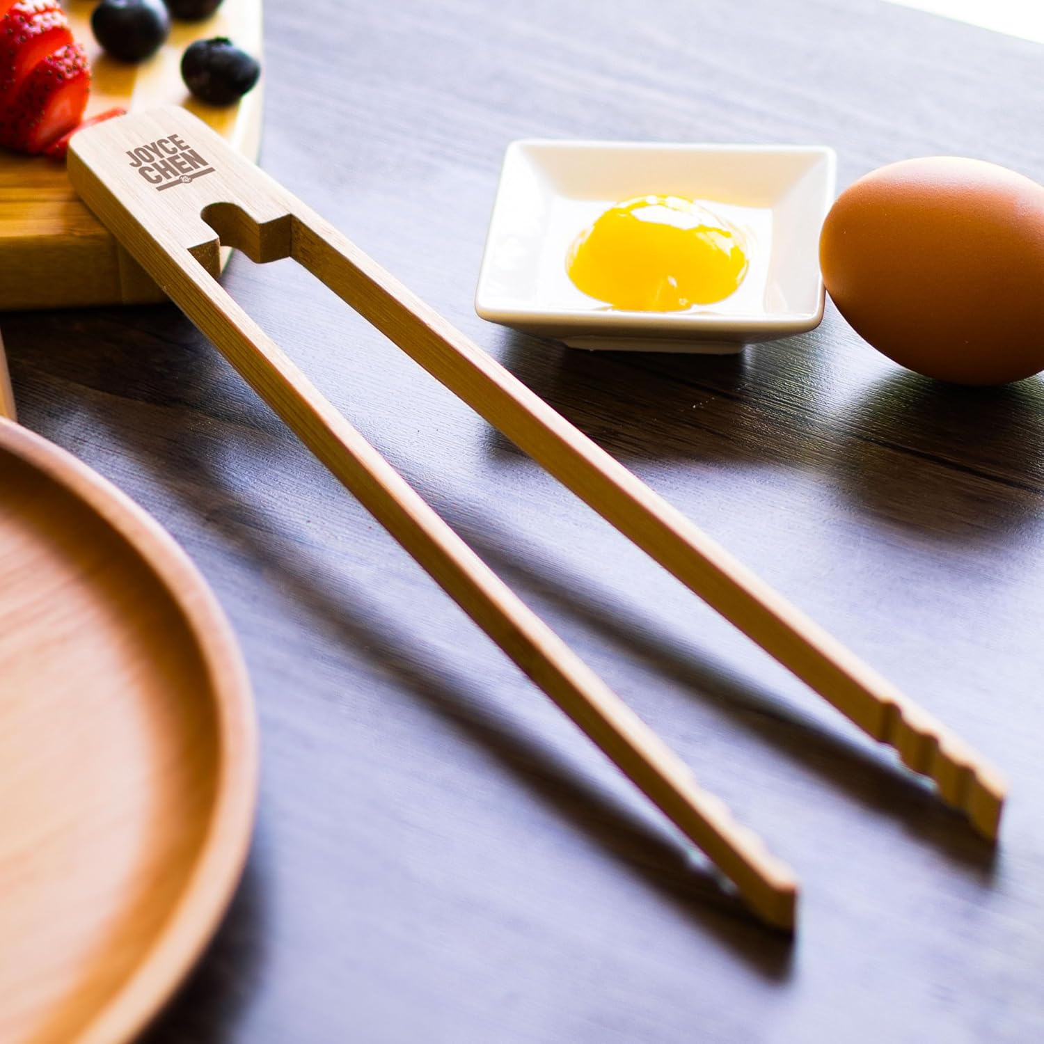 11-Inch Burnished Bamboo Tongs with Serrated Teeth, Natural Finish Nonstick Safe Serving Tongs - Image 3