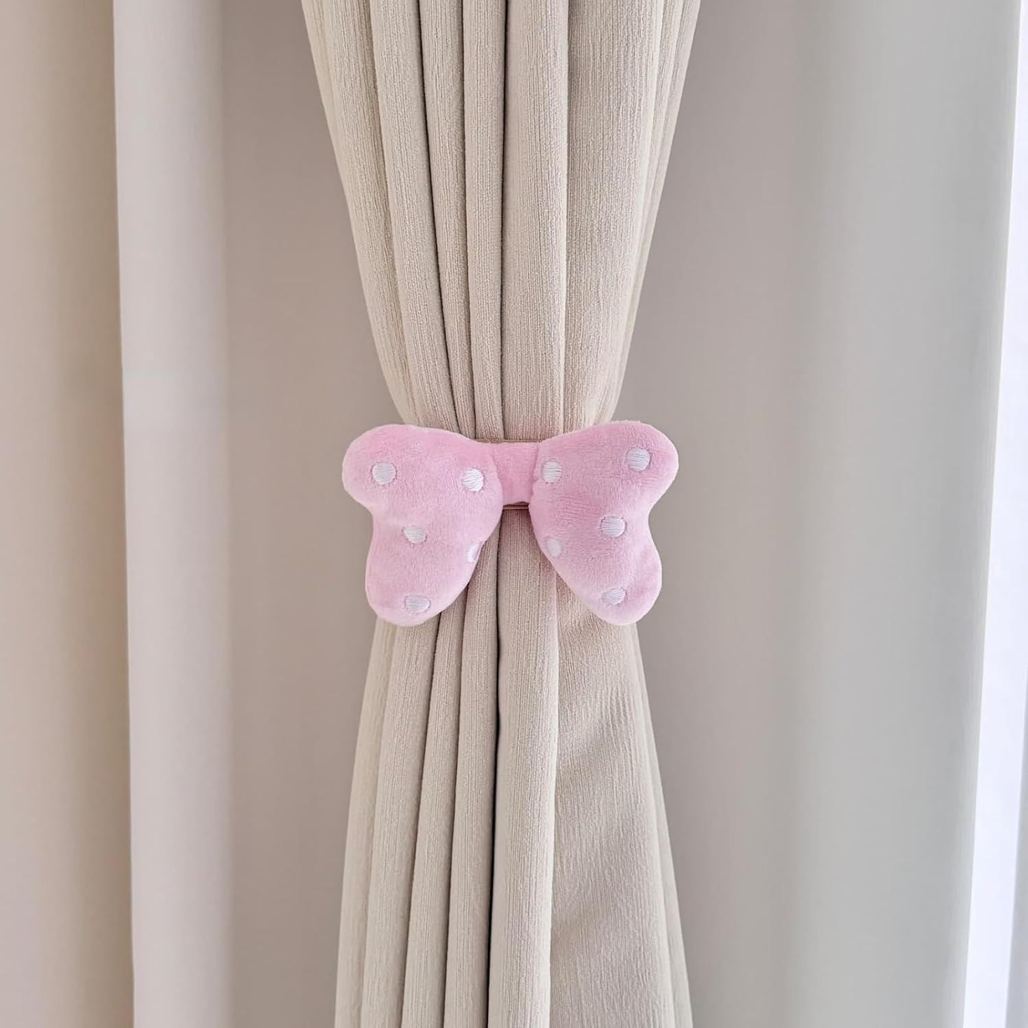 2 Pack Curtain Tiebacks with Pink Plush Bow and White Polka Dot, Snap Button Closure Curtains Holdbacks for Window Decor (Pink) - Image 3