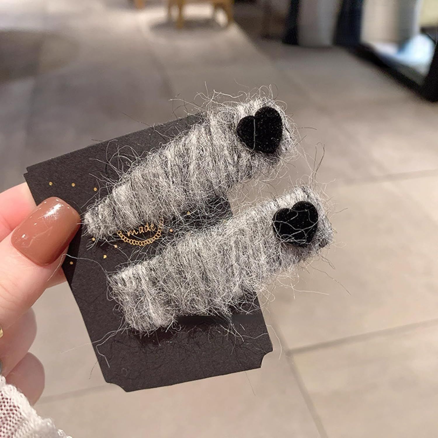 2 Pack Fuzzy Stripy Hair Clips with Velvet Heart for Women Winter, Classy Gray/Red Barrettes Korean Style Hair Pins (Grey) - Image 4