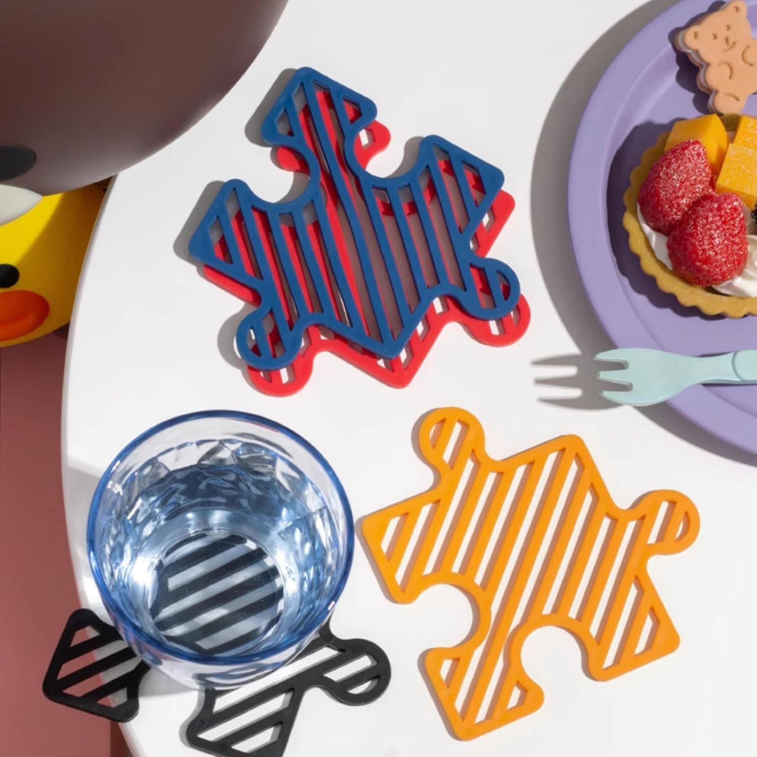 4 Pcs Creative Puzzle Shaped Heat Resistant Table Mat Set Insulated Coasters for Cups Bowls Pots Plates (Red Blue Orange Black,3.7x4.7 Inch) - Image 8