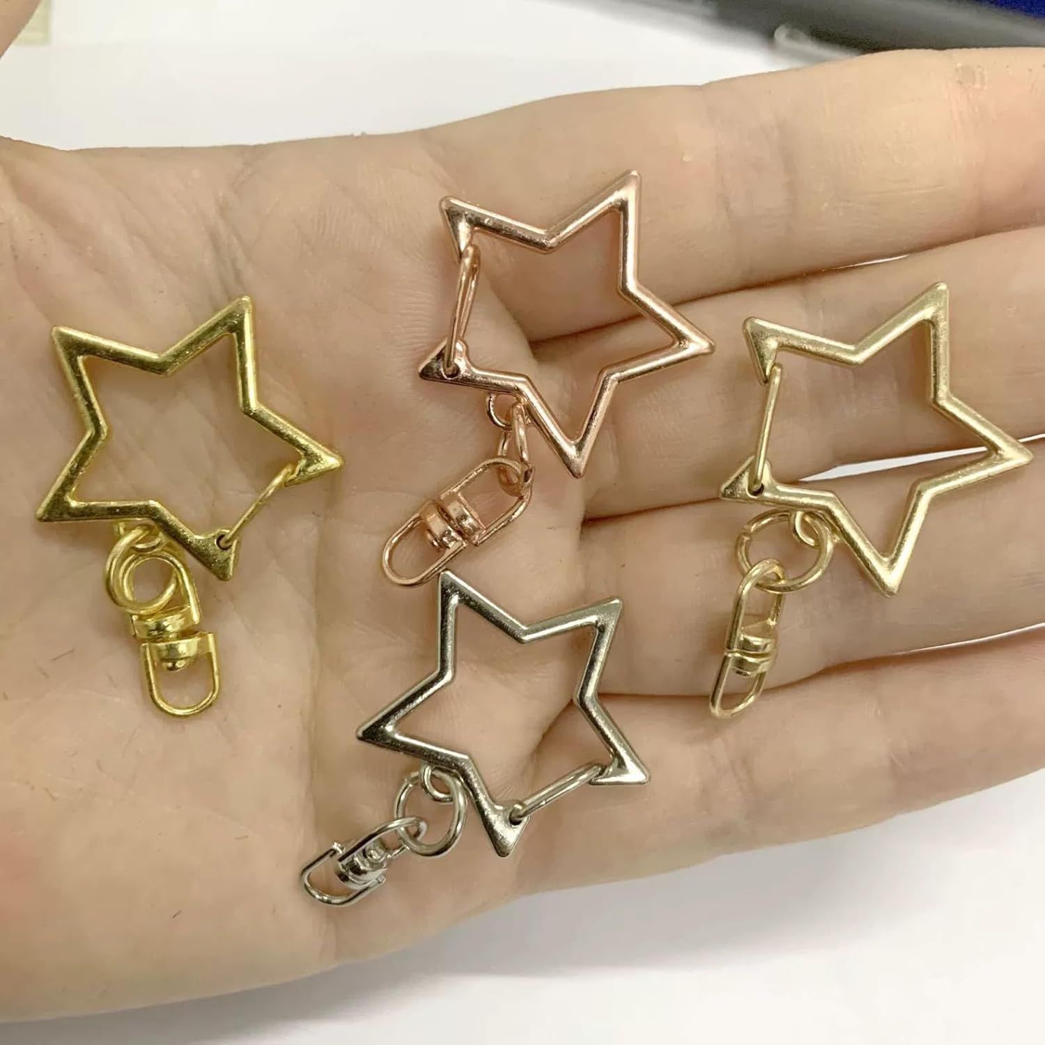 60PCS Star Shaped Keychain, 2 Colors, Metal Hanging Buckle, Spring Snap Hook with Open Jump Ring Connector - Image 4