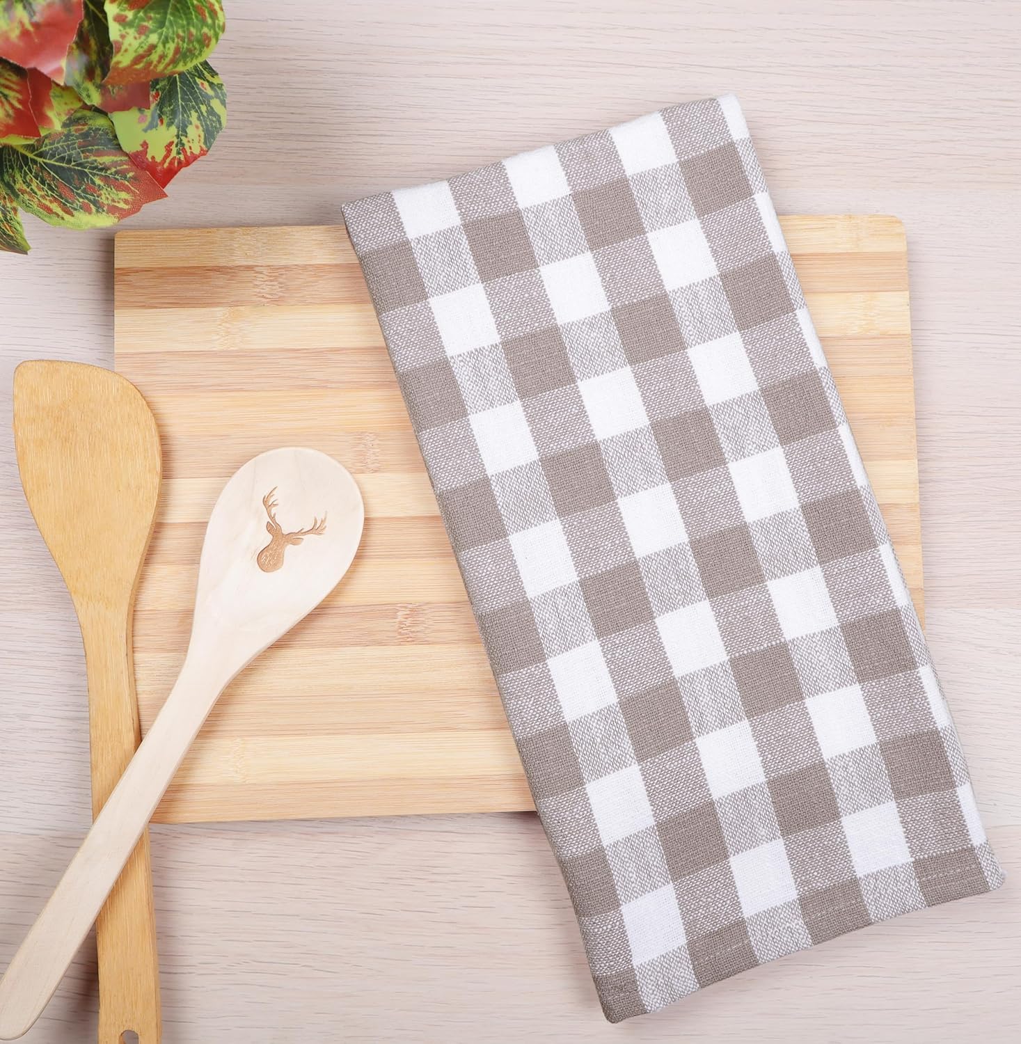 AMOUR INFINI Kitchen Towels Set of 4 Buffalo Checks Beige/White Kitchen Towels 28x20 Inches 100% Cotton Highly Absorbent Kitchen Towels Premium Quality Ultra Soft Mitered Corners KitchenTowels - Image 2