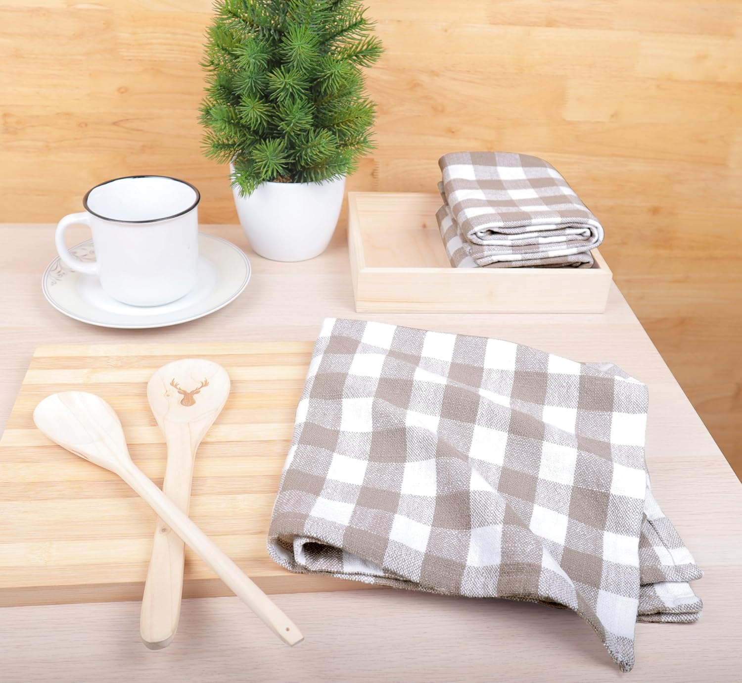 AMOUR INFINI Kitchen Towels Set of 4 Buffalo Checks Beige/White Kitchen Towels 28x20 Inches 100% Cotton Highly Absorbent Kitchen Towels Premium Quality Ultra Soft Mitered Corners KitchenTowels - Image 6