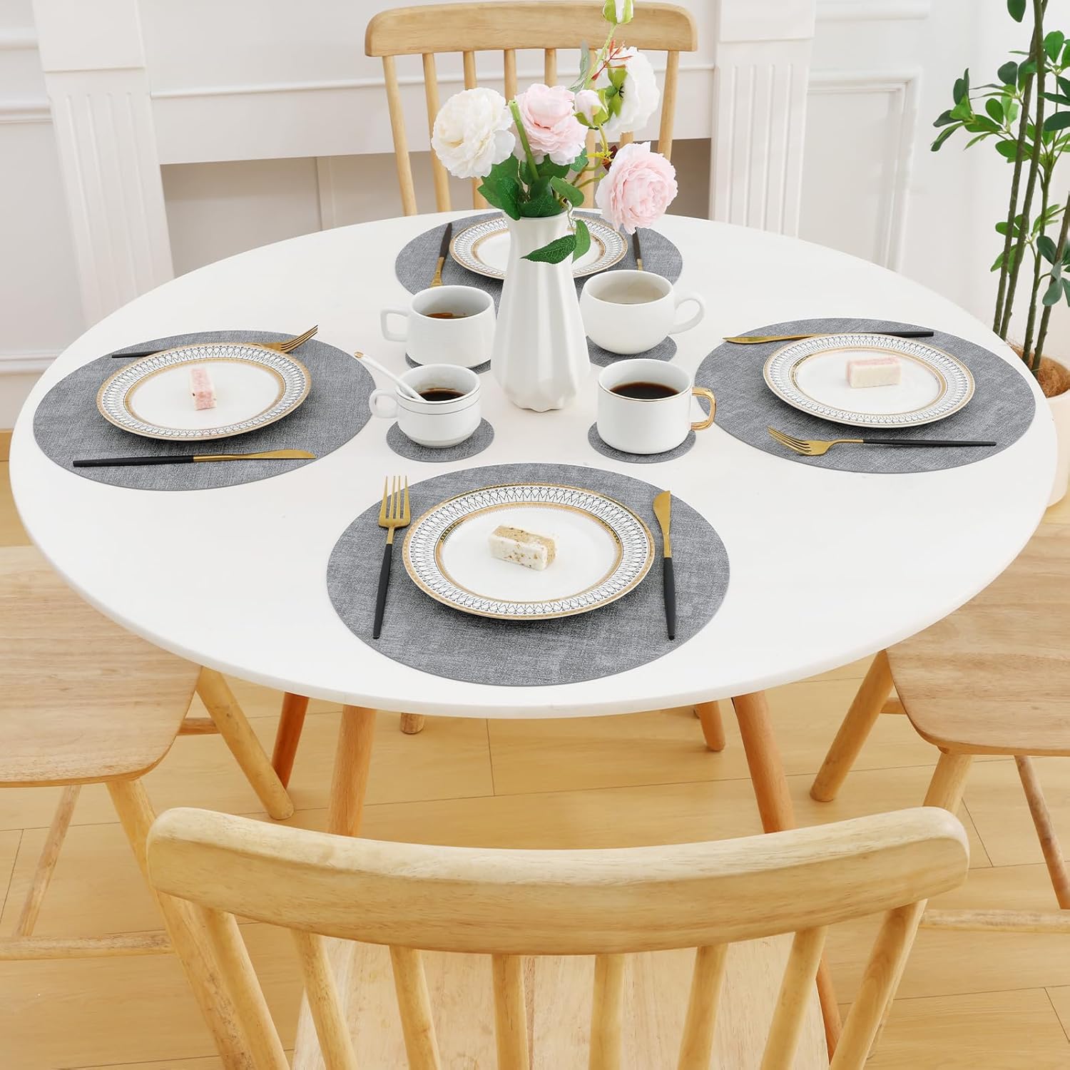 Homaxy Faux Leather Heat Resistant Placemats, 11.8