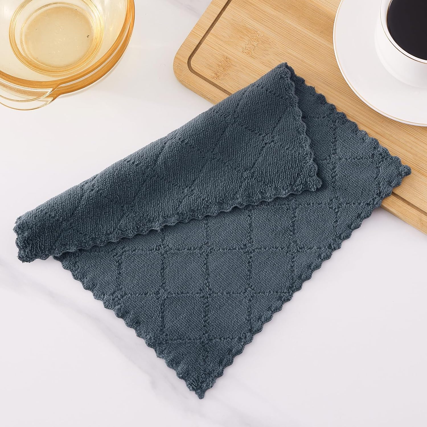Homaxy 12 Pack Kitchen Coral Velvet Dish Cloths(10 x 10 Inches, Dark Grey) and 100% Cotton Waffle Weave Kitchen Dish Cloths 12x12 Inches 6-Pack Dark Grey - Image 8