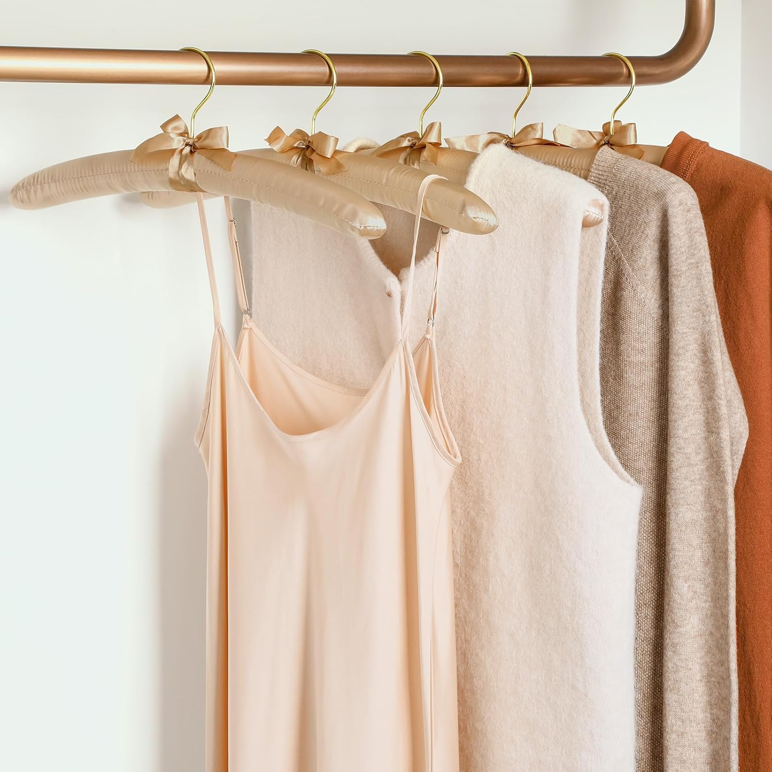 TOPIA HANGER Padded Hangers for Women Clothing, 10-Pack Thick Foam Padded Satin Hangers No Shoulder Bump for Sweaters, Coat, Blouses, Dresses (Champagne Gold), CT18CP10 - Image 7