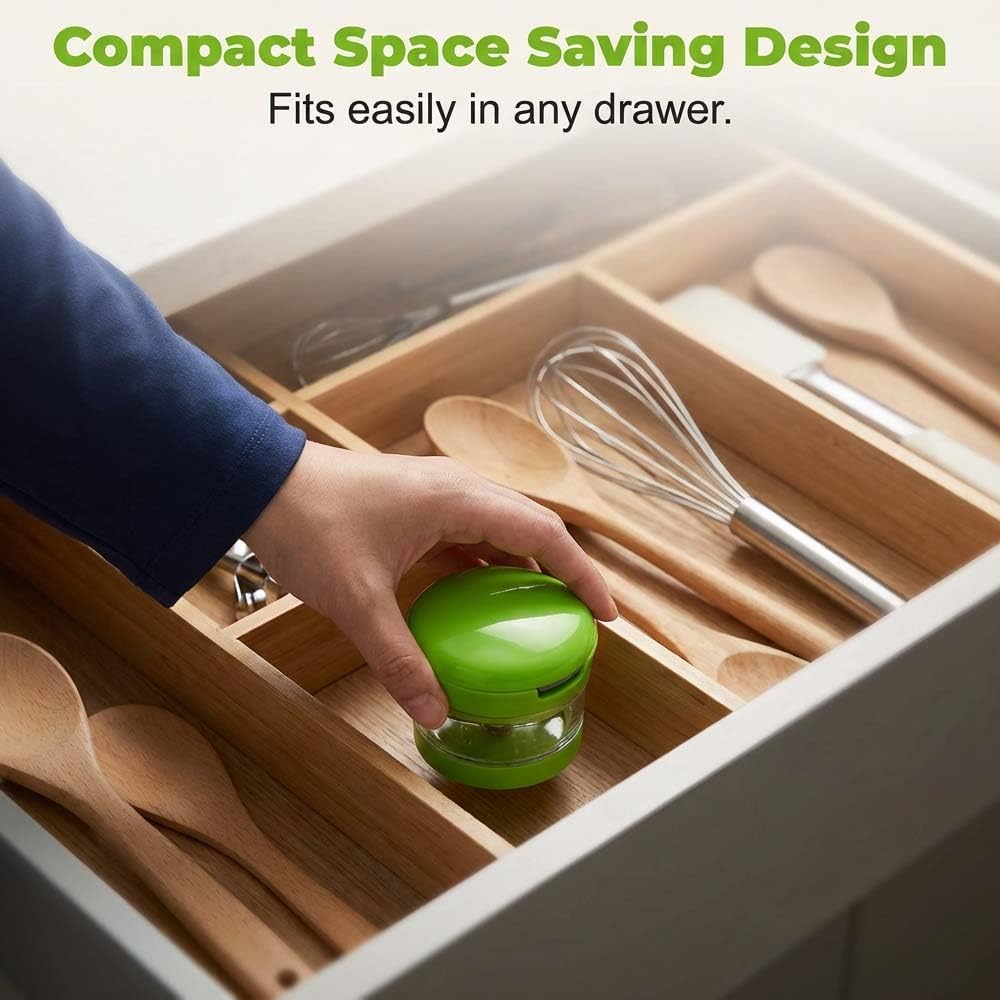 Mini Garlic Chopper and Press with Storage Container, Manual Garlic Mincer Crher Cutter, Premium Stainless Steel Blades, Handheld Compact Kitchen Gadget for Garlic, Ginger & Small Herbs (3PCS) - Image 7