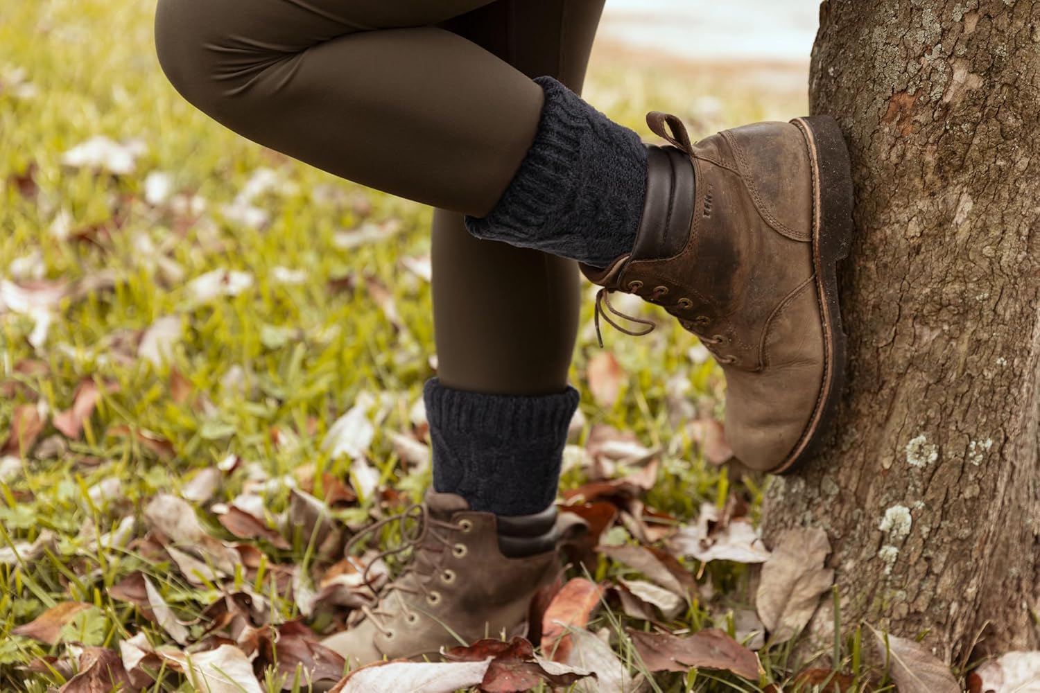 Slipper Socks for Women with Grippers Non Slip, Sherpa Lined Slipper Socks - Image 4