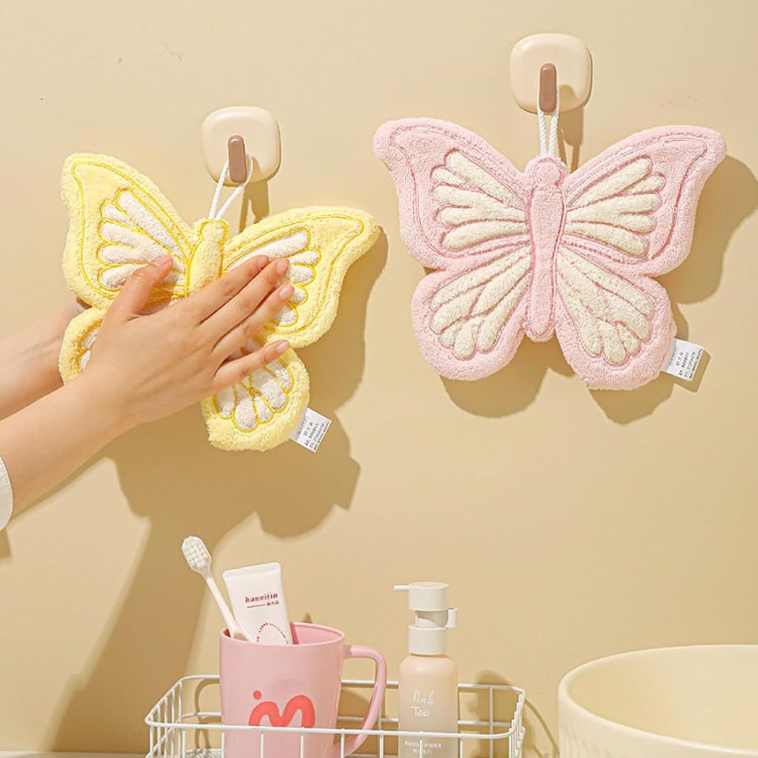 Butterfly Shaped Hanging Hand Towel 3 Pcs Set, Extra Thick Coral Fleece Ultra Absorbent Kitchen Bathroom Towel with Loop - Image 2