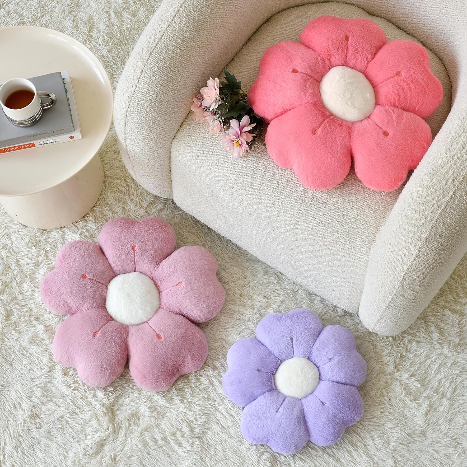 Flower Shaped Pillow, Cute Decorative Throw Pillow with Soft Artificial Rabbit Fur for Couch Bed Chair Floor, Flower Pillows Seating Cushions with Room Décor for Bedroom Living Room (14.9