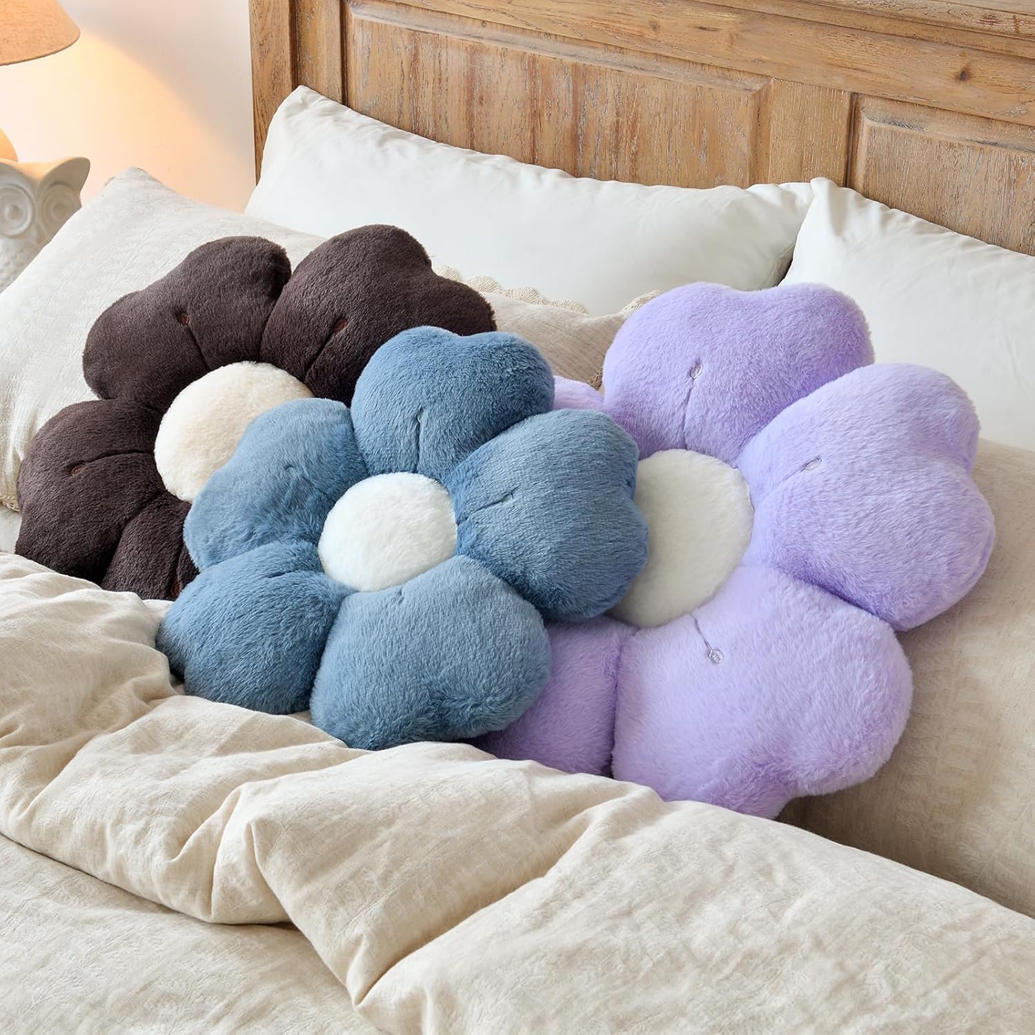 Flower Shaped Pillow, Cute Decorative Throw Pillow with Soft Artificial Rabbit Fur for Couch Bed Chair Floor, Flower Pillows Seating Cushions with Room Décor for Bedroom Living Room (14.9