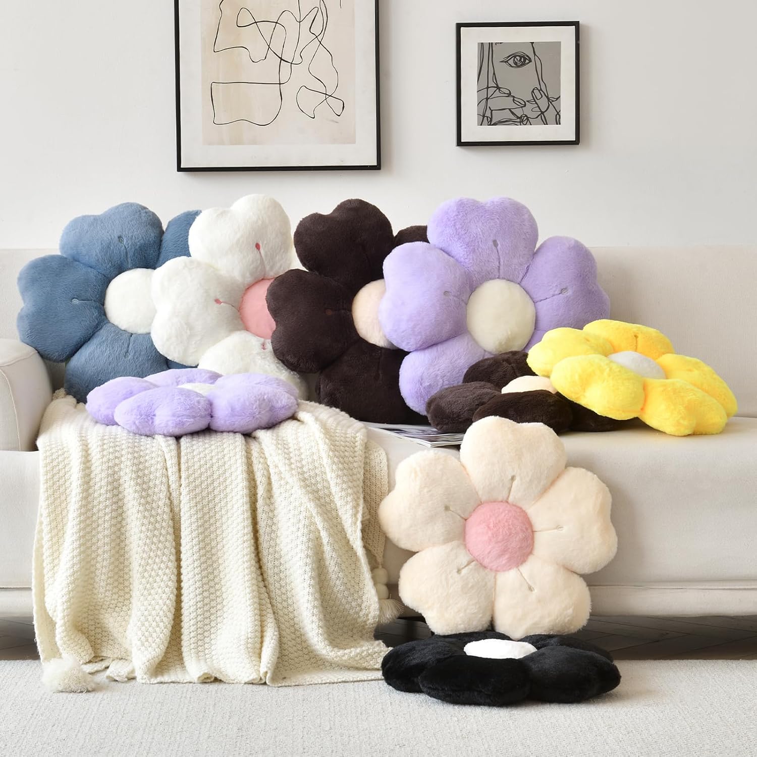 Flower Shaped Pillow, Cute Decorative Throw Pillow with Soft Artificial Rabbit Fur for Couch Bed Chair Floor, Flower Pillows Seating Cushions with Room Décor for Bedroom Living Room (14.9