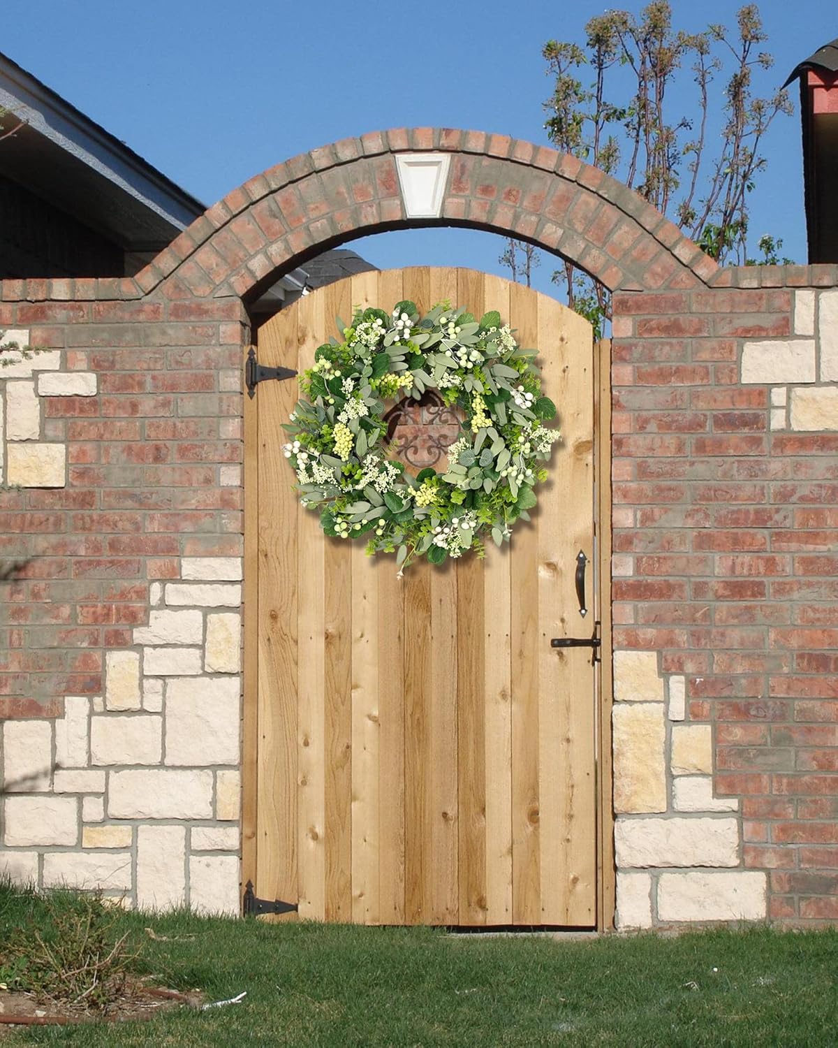 24-26 Inch Artificial Spring Summer Greenery Christmas Wreaths for Front Door Green Eucalyptus Leaf Wreath Decor Boxwood with Big Berries for Farmhouse Outside Year Round - Image 6