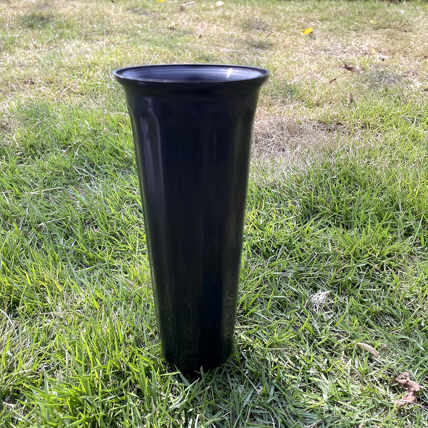 Memorial Floral Vases, Cemetery Vase, Headstones Flower Holder, Grave Cone Vase, Flower Pots for Outdoor Plants, Decorative Plastic Containers (Set of 6, Black) - Image 4