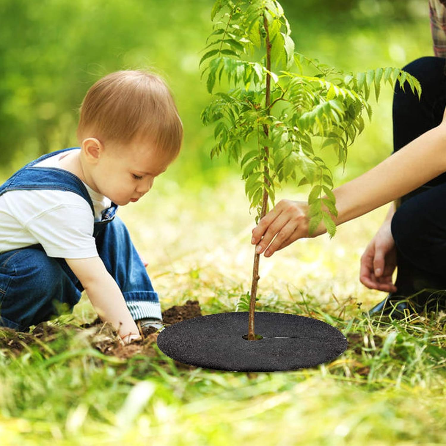 4 Pack 32.3 Inch Non-Woven Tree Mulch Ring - Degradable Tree Protector Mat, Reusable Tree Weed Barrier Mat for Weed Control Root Protection - Image 5