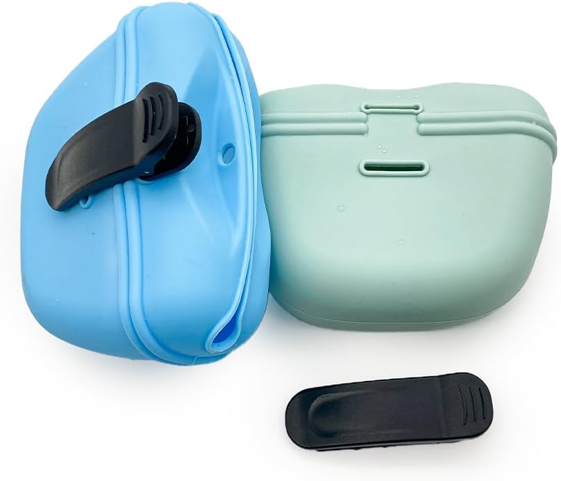 2 Pcs Silicone Dog Treat Pouch,Portable Dog Training Pouch for Treats with Magnetic Closure and Clip,Snacks and Treats to Take Along With Your Dog When Walking(Sky Blue + Light Green) - Image 1