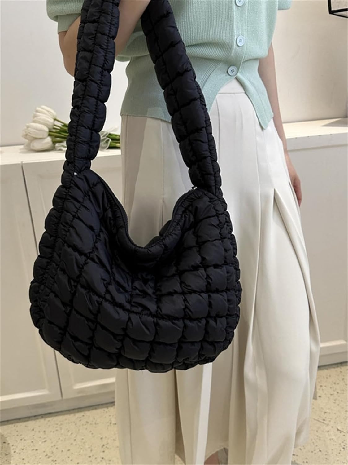 Puffer Tote Bag Women Quilted Shoulder Bags Puffy Bubble Pleated Purse Nylon Padding Cloud Crossbody Bag 2024 - Image 2