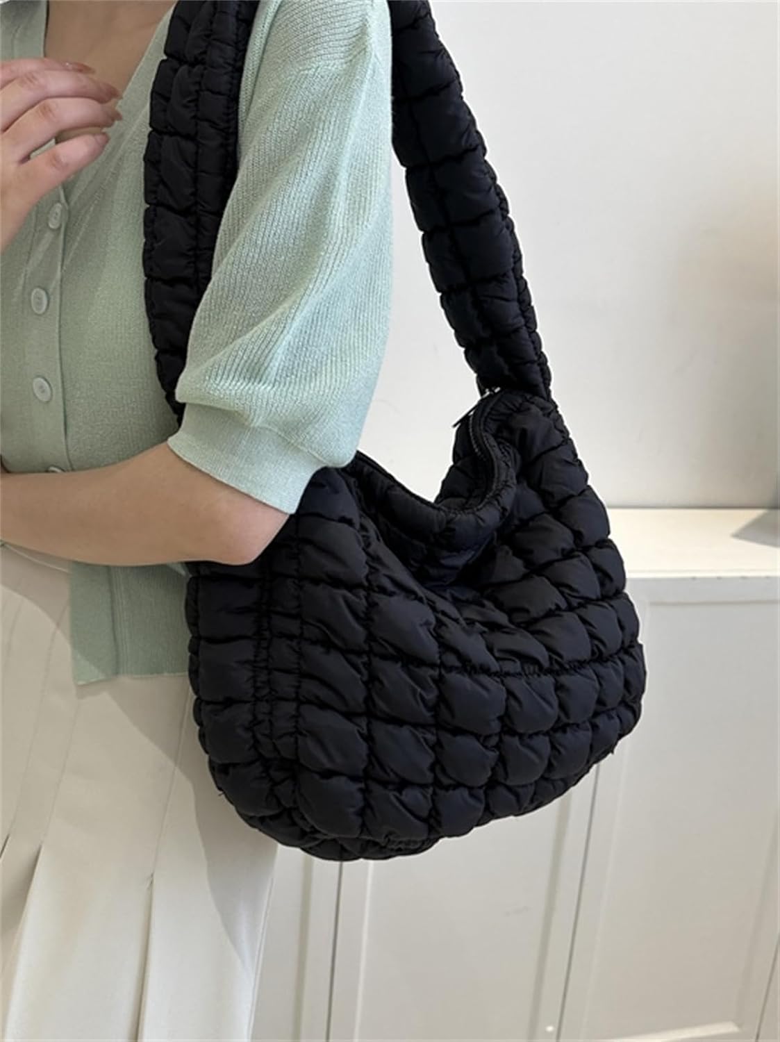 Puffer Tote Bag Women Quilted Shoulder Bags Puffy Bubble Pleated Purse Nylon Padding Cloud Crossbody Bag 2024 - Image 4