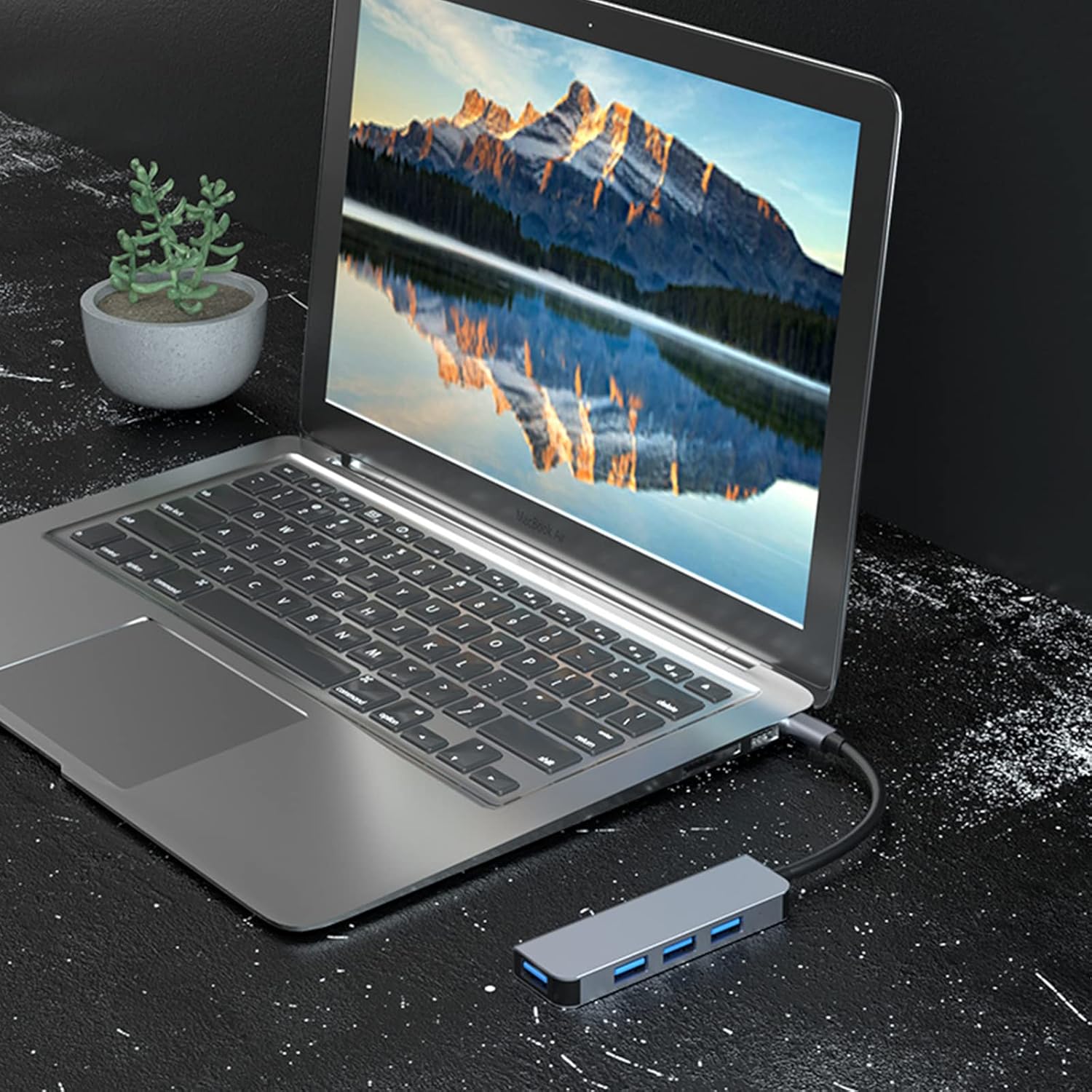 4-Port USB 3.0 Hub, Portable Data USB Hub, USB Splitter for MacBook, Mac Pro, Mac mini, iMac, Surface Pro, Laptop, PC, Flash Drive, Mobile HDD (Charging Not Supported) (3.9ft) - Image 7