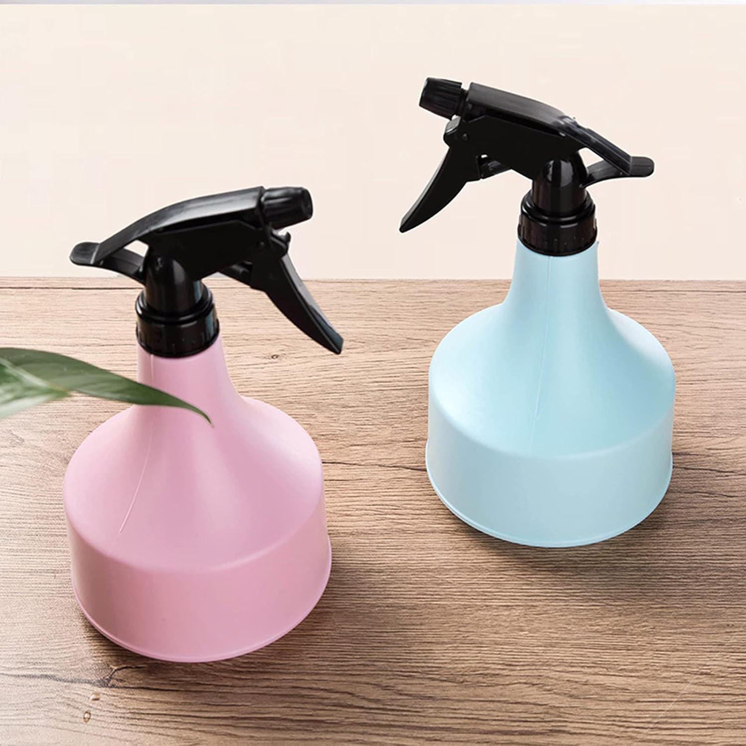 600ml Hair Styling Spray Bottle for Cutting & Styling, Empty Water Tool for Daily Hair Care - Image 6