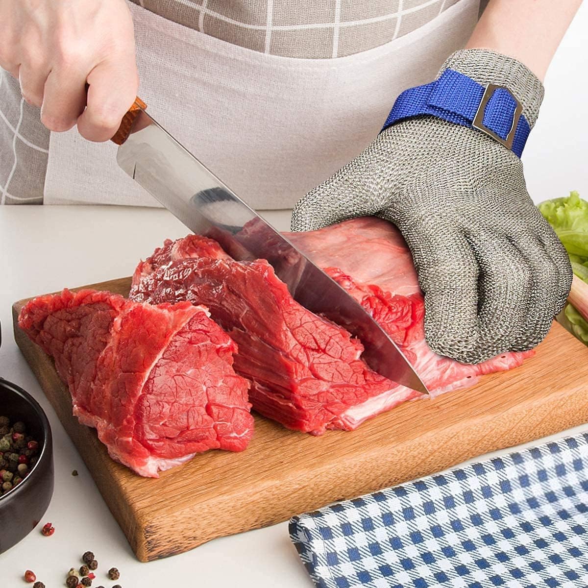 Level 9 Cut Resistant Gloves - Image 4
