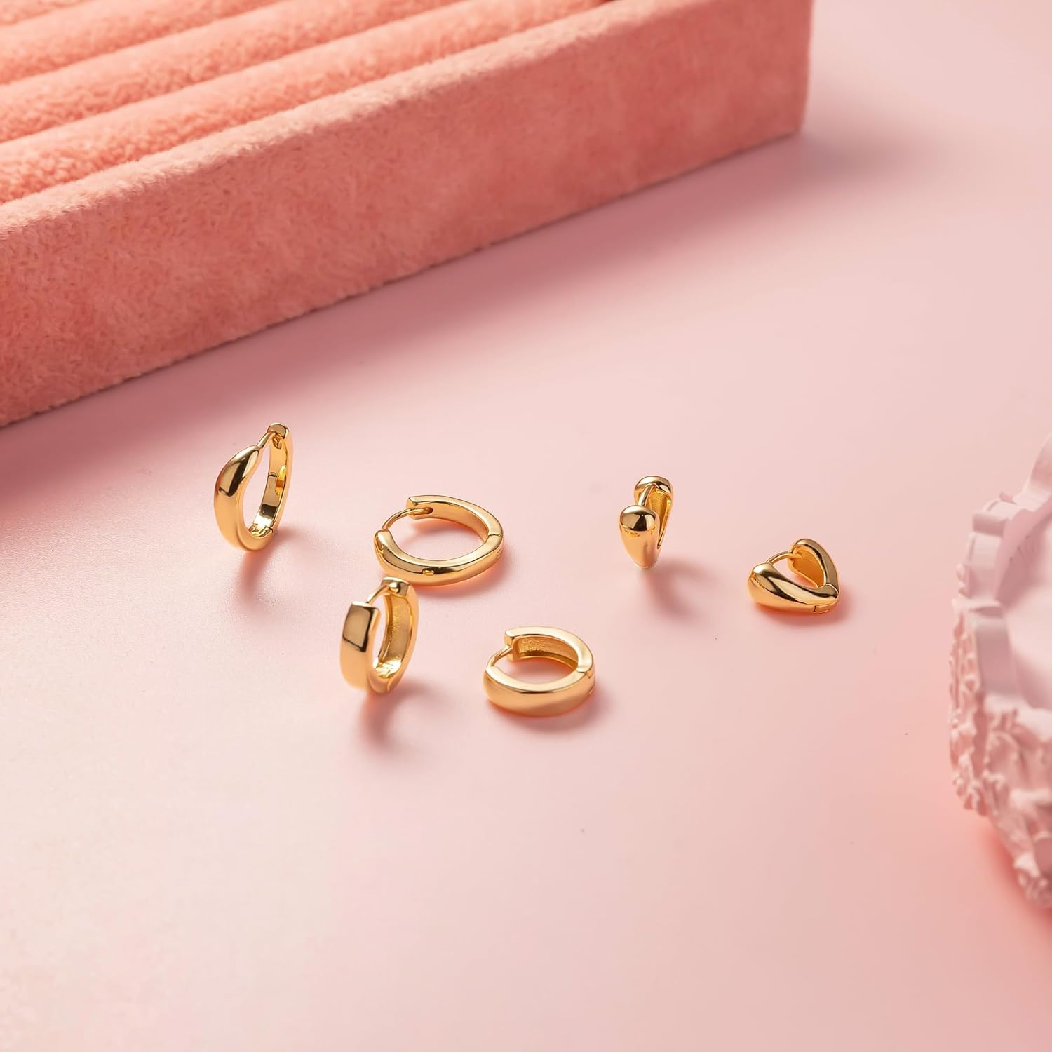 Gold Hoop Earrings for Women Trendy Dainty Wavy Gold Huggie Earrings,14k Gold Stud Earring Hypoallergenic Earring Flat Back Earrings Small Hoop Earrings for Women Gifts - Image 5