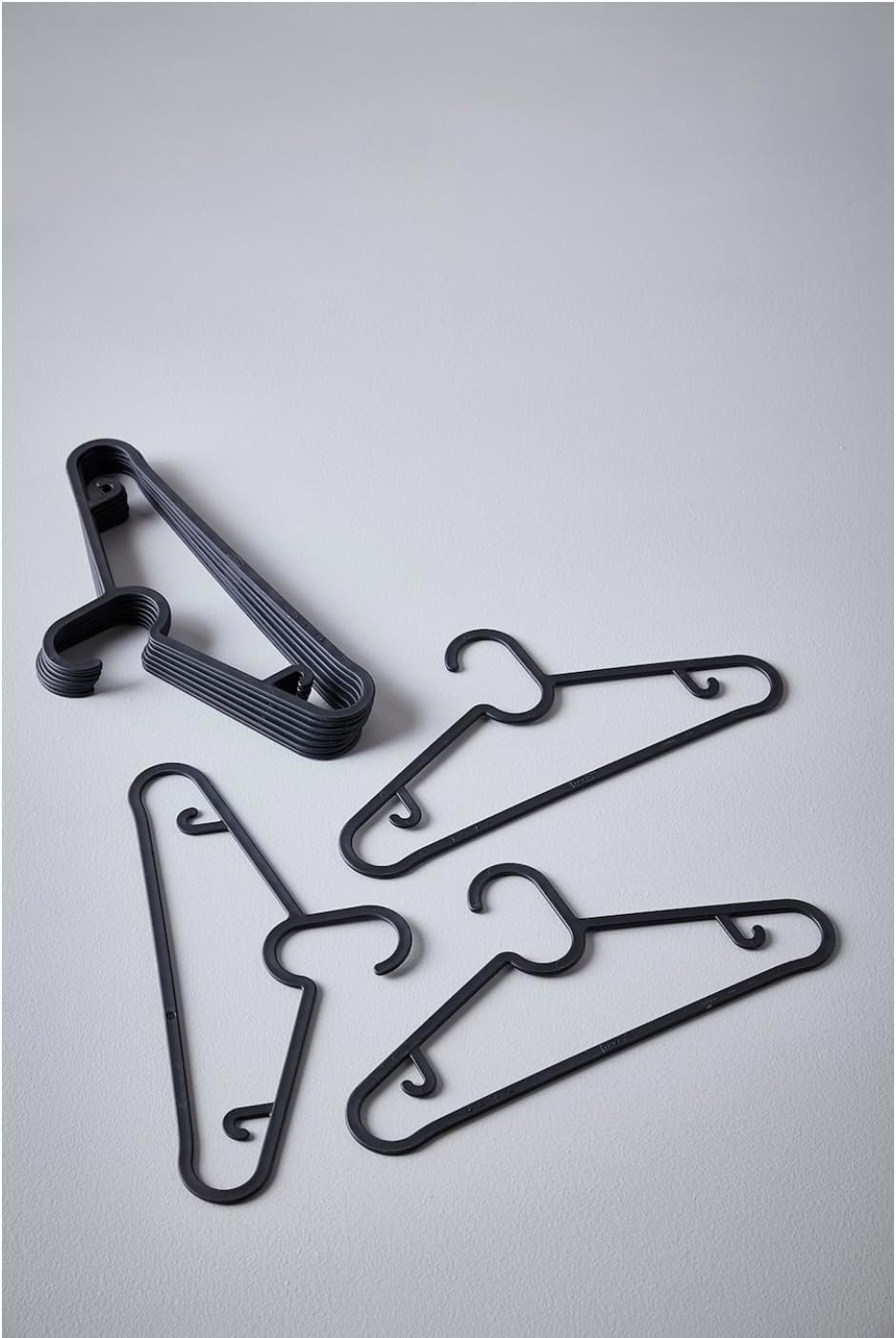 Hangers Flexible Sturdy Black (20 Pack) - Image 4