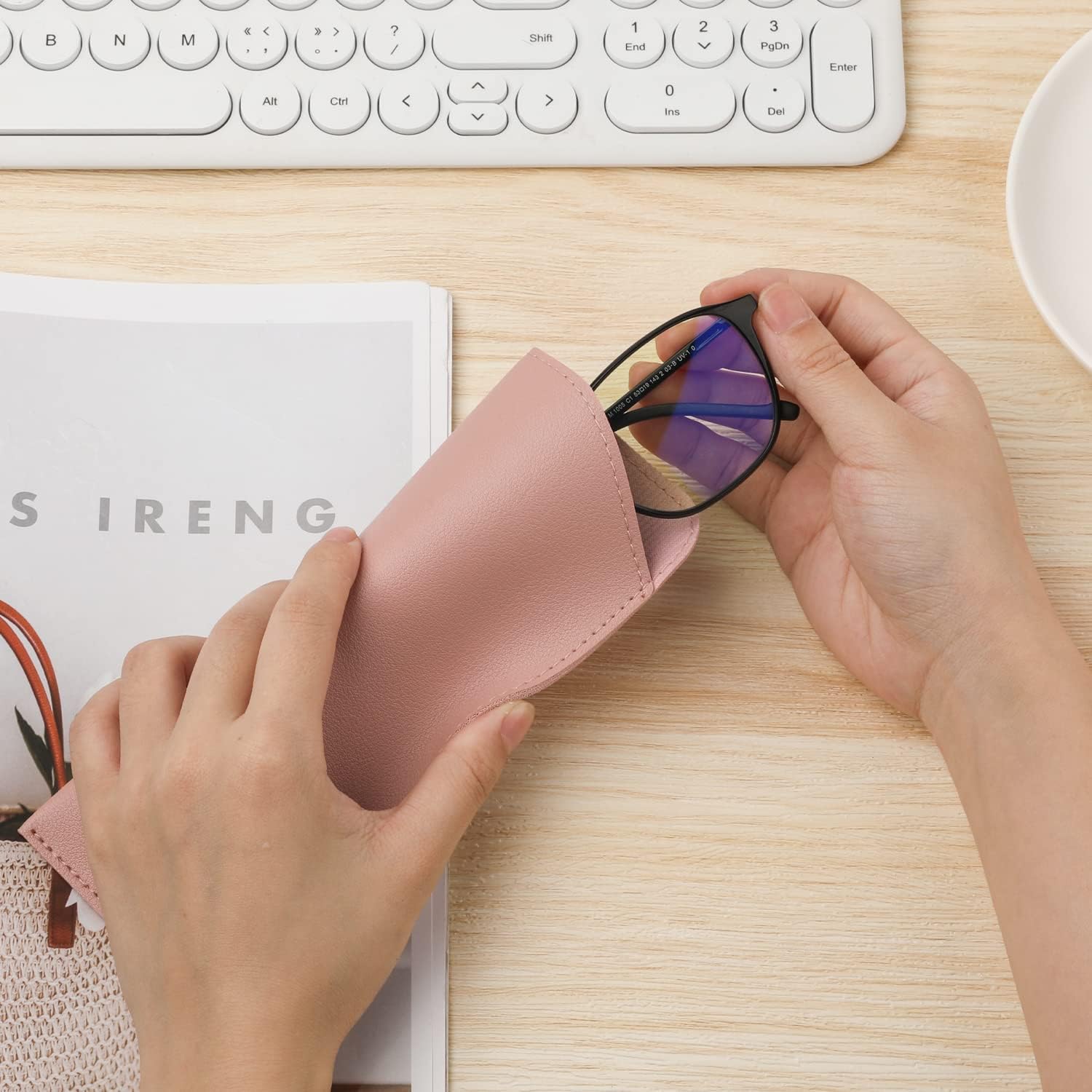 Soft Leather Glasses Cases, 4 Pcs Slim Reading Eyeglasses Case Portable PU Sunglasses Pouch Safety for Women Men 2.8 x 6.8 Inch, Colors - - Image 5