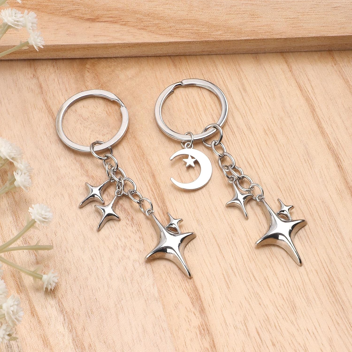 2pcs Cute Star Moon Keychains, Y2k Key Chain Charms Aesthetic Ring Bag Accessories Keychains for Purse Handbag Backpack Car Holder (2 Designs) - - Image 7