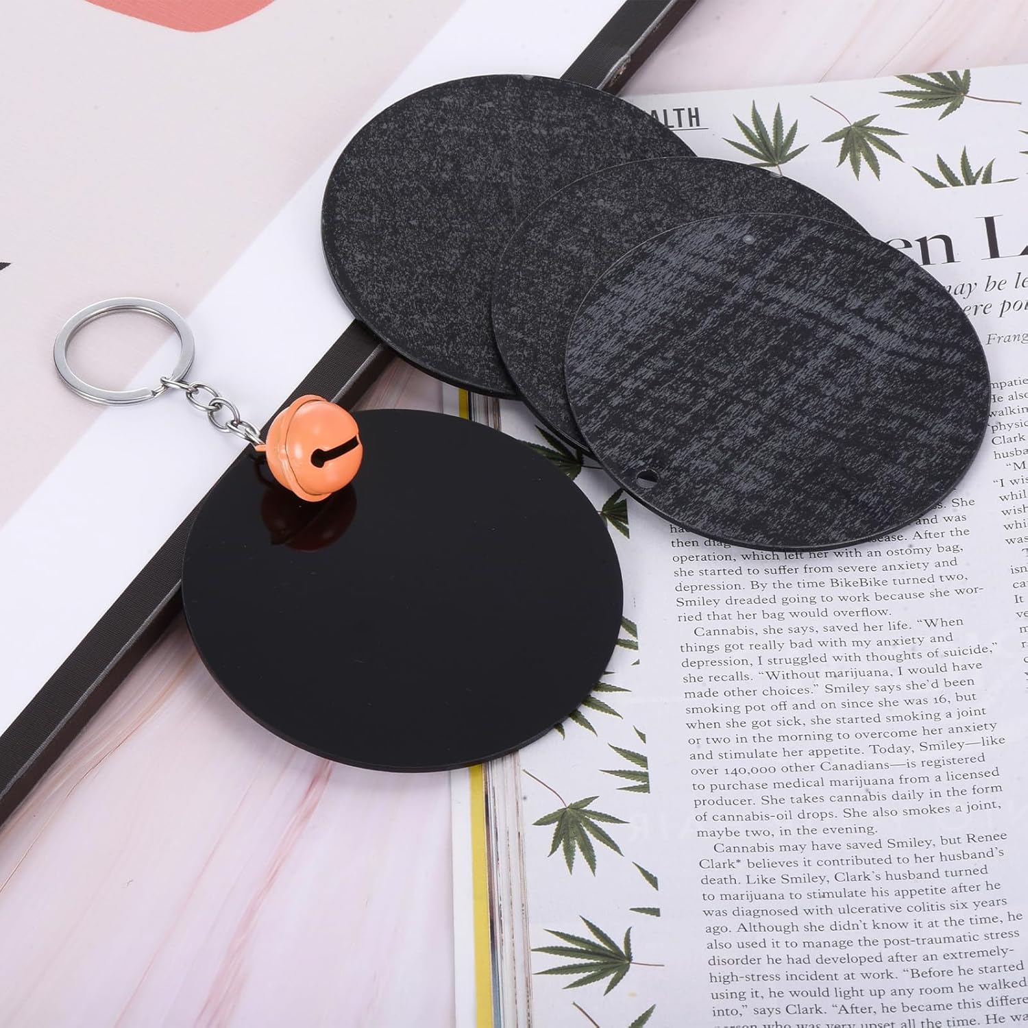 Acrylic Circle Blanks 4 Inch, 20 Pack Round Clear Disc Ornaments with Hole for DIY Keychain Project Crafting, Black Inch - Image 6