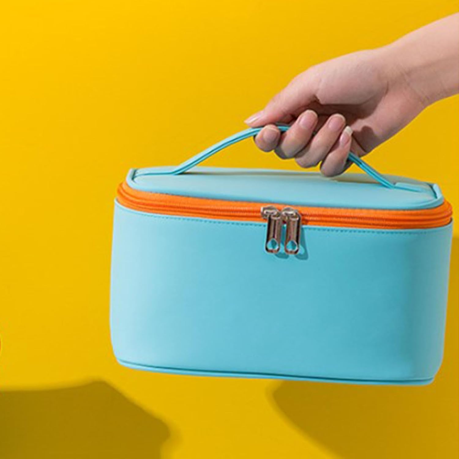 Large Capacity Travel Cosmetic Bag, Makeup Bag PU Leather Organizer Waterproof Pouch Portable for Women - Image 3