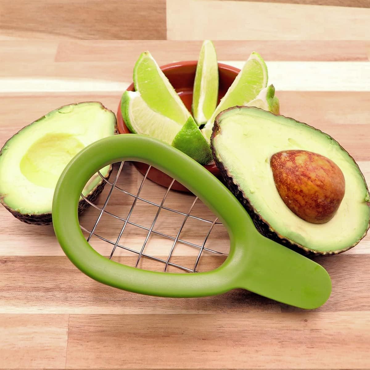 Avocado splitting tool - Stainless steel, dishwasher safe, portable fruit tool - For splitting avocados, kiwis, avocados and similar fruit - Image 4