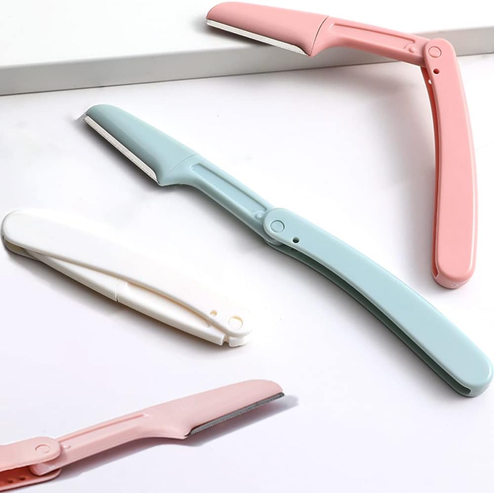 Set of 4 face razors - microdermabrasion blades for the face - eyebrow trimmers - facial shavers and facial hair removal devices. - Image 1
