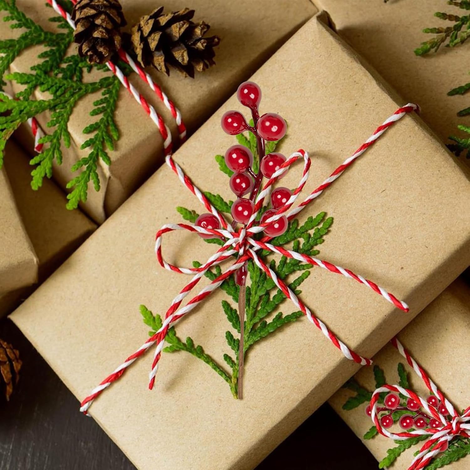 Christmas Tree Decoration - 32-pack - Artificial Red Berry Stems - 16.5 cm - Christmas Berries - Suitable for Christmas, Winter, Holiday, DIY, Decorations - Image 5