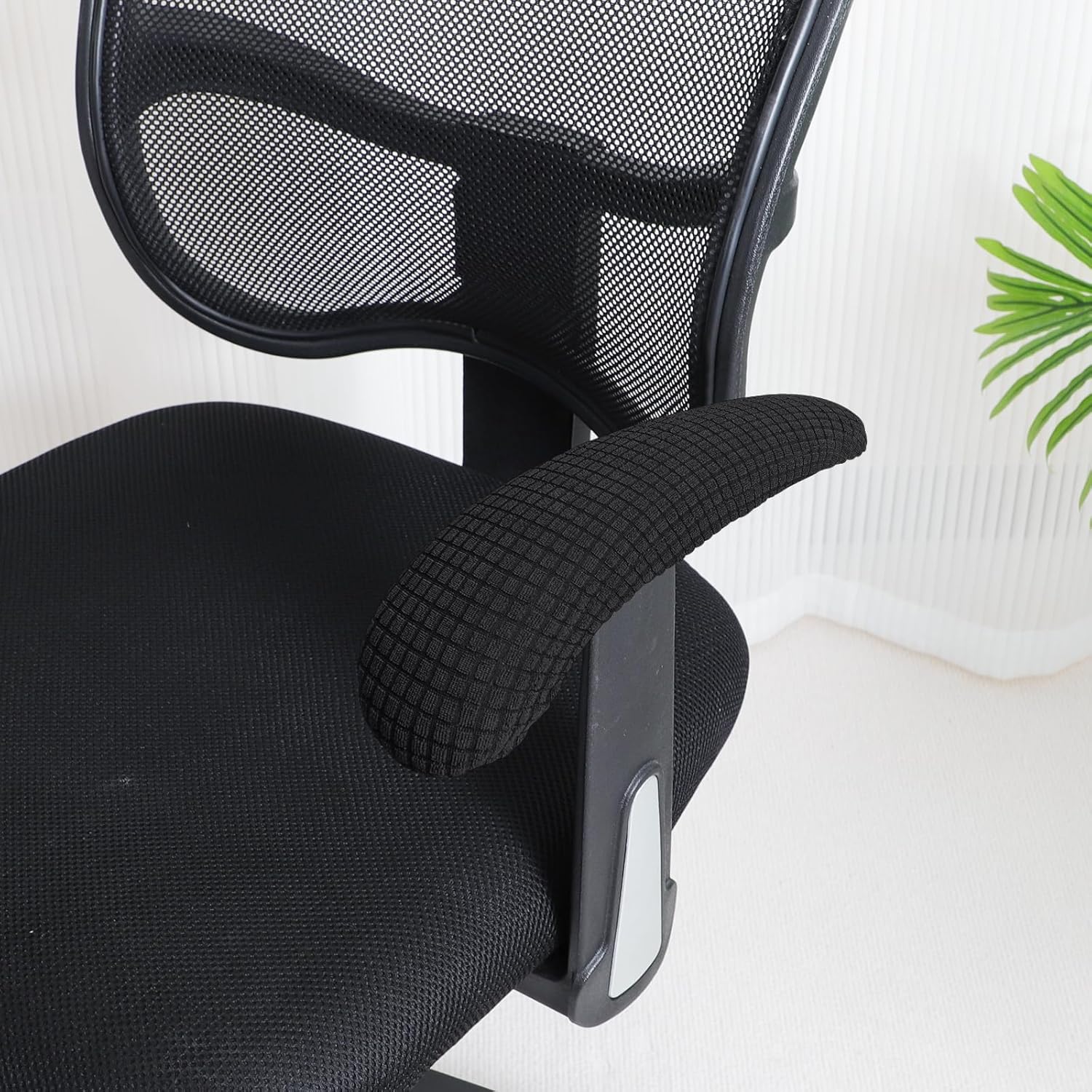 FORCHEER Office Chair Armrest Covers Stretchable Water Resistant Jacquard Elastic Band Short Computer Chair Arm Covers for Desk Chairs 8-13inch Washable 2 Pieces-Black - Image 6