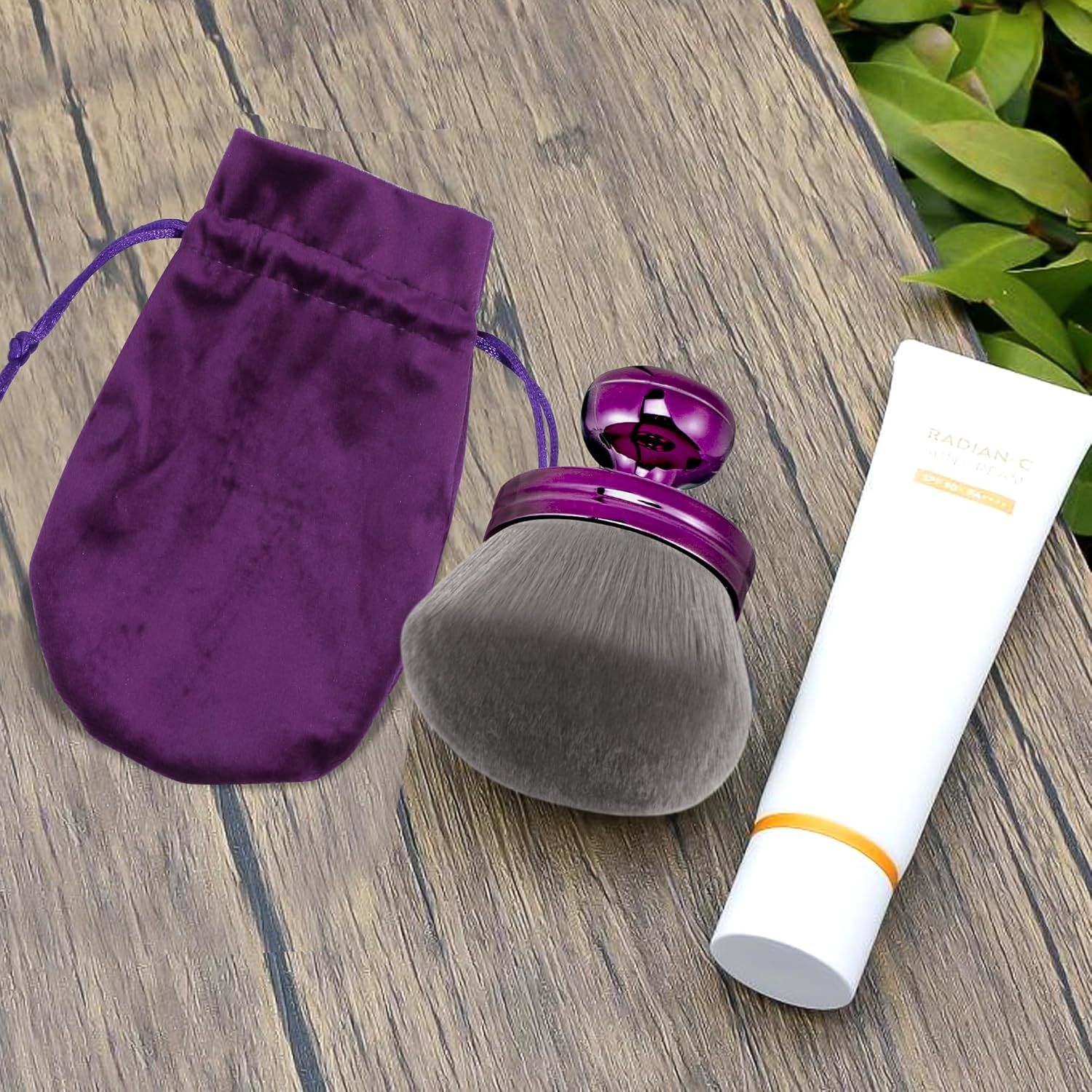 Blend & Blur Extra Large Body Makeup Brush or Sel Tanner,Leg Makeup & Bronzer Sel Tan Applicator, 3.2inch Wide Round Head Kabuki Brush or Application with Drawstring Bag (Purple) - Image 7