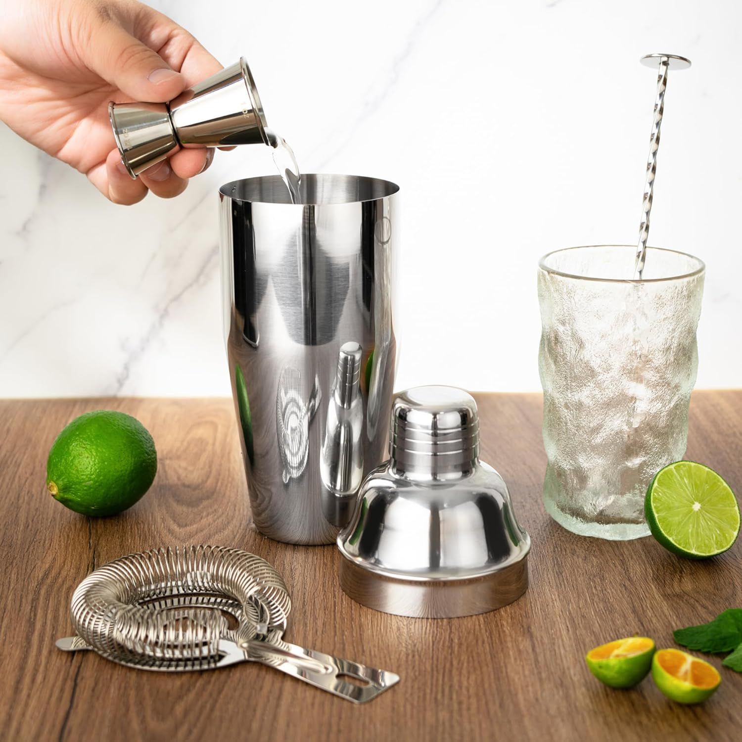 7-Piece Cocktail Shaker Set, 24oz Shaker Strainer Muddler Jigger Mixing Spoon Pourers, Bartender Kit, Bar Accessories, Stainless Steel Bar Set - Image 4