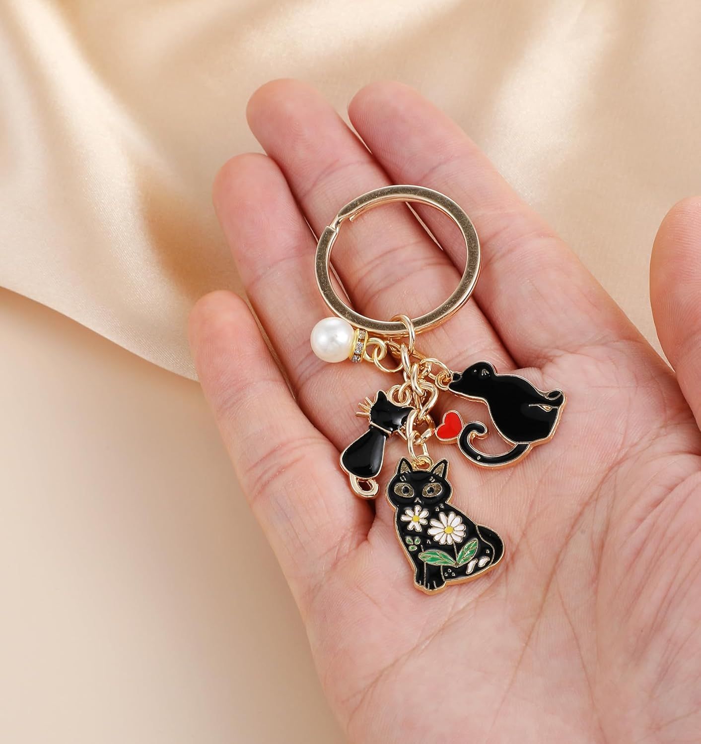 Black Cat Key Chain, Black Cat Keychain, Cute Enamel Daisy Enamel Design Cartoon Kitten Keychain for Girls and Pet Lovers Birthday Accessories - Image 4